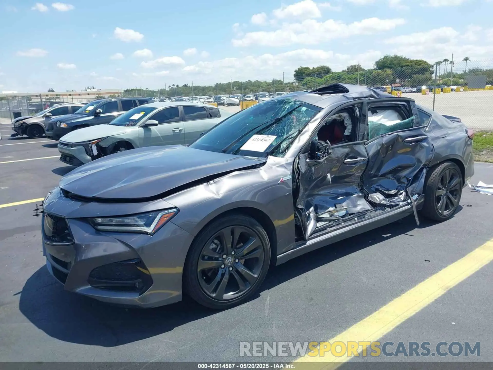 2 fotografías del automóvil dañado 19UUB5F58MA008036 ACURA TLX 2021