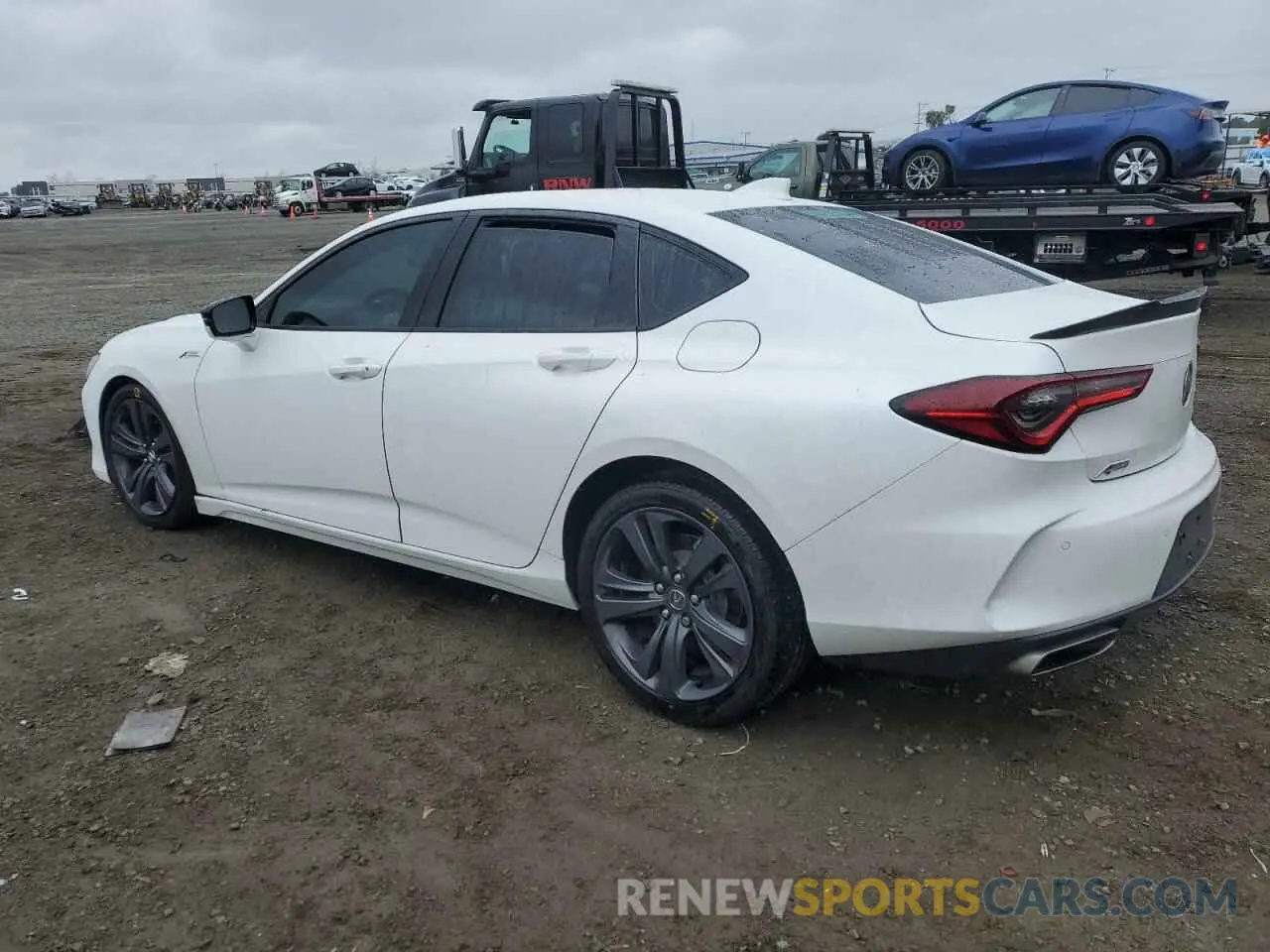 2 fotografías del automóvil dañado 19UUB5F5XMA016526 ACURA TLX 2021