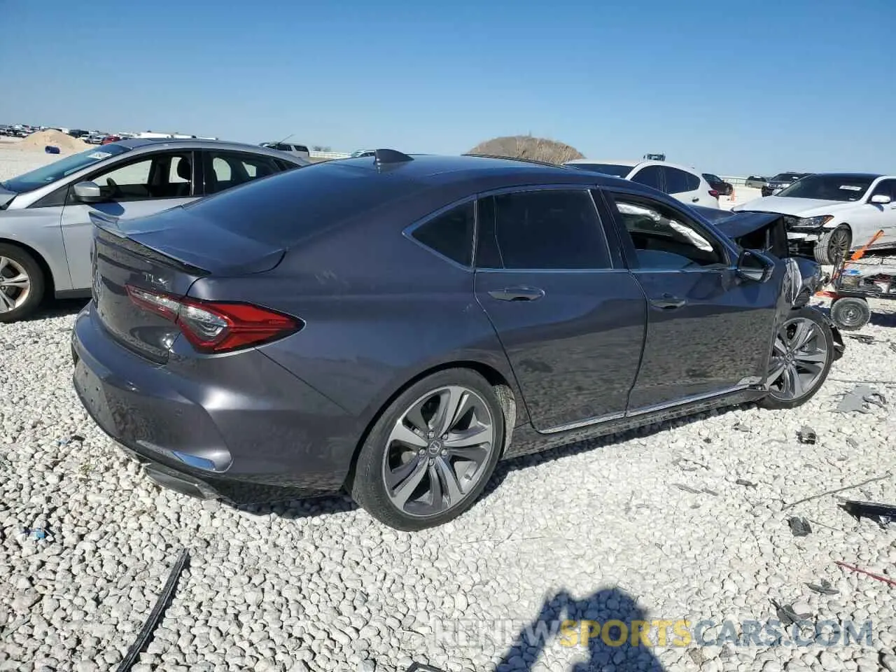 3 fotografías del automóvil dañado 19UUB5F66MA000476 ACURA TLX 2021