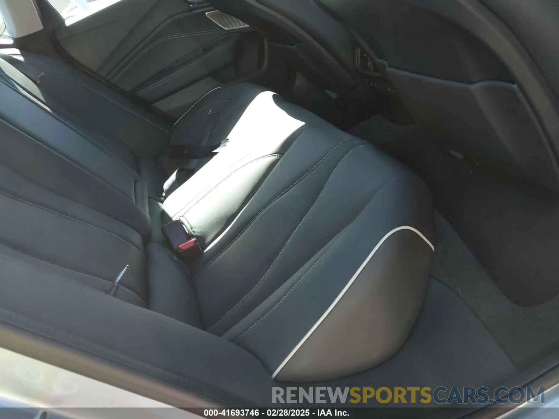 8 fotografías del automóvil dañado 19UUB5F68MA007218 ACURA TLX 2021