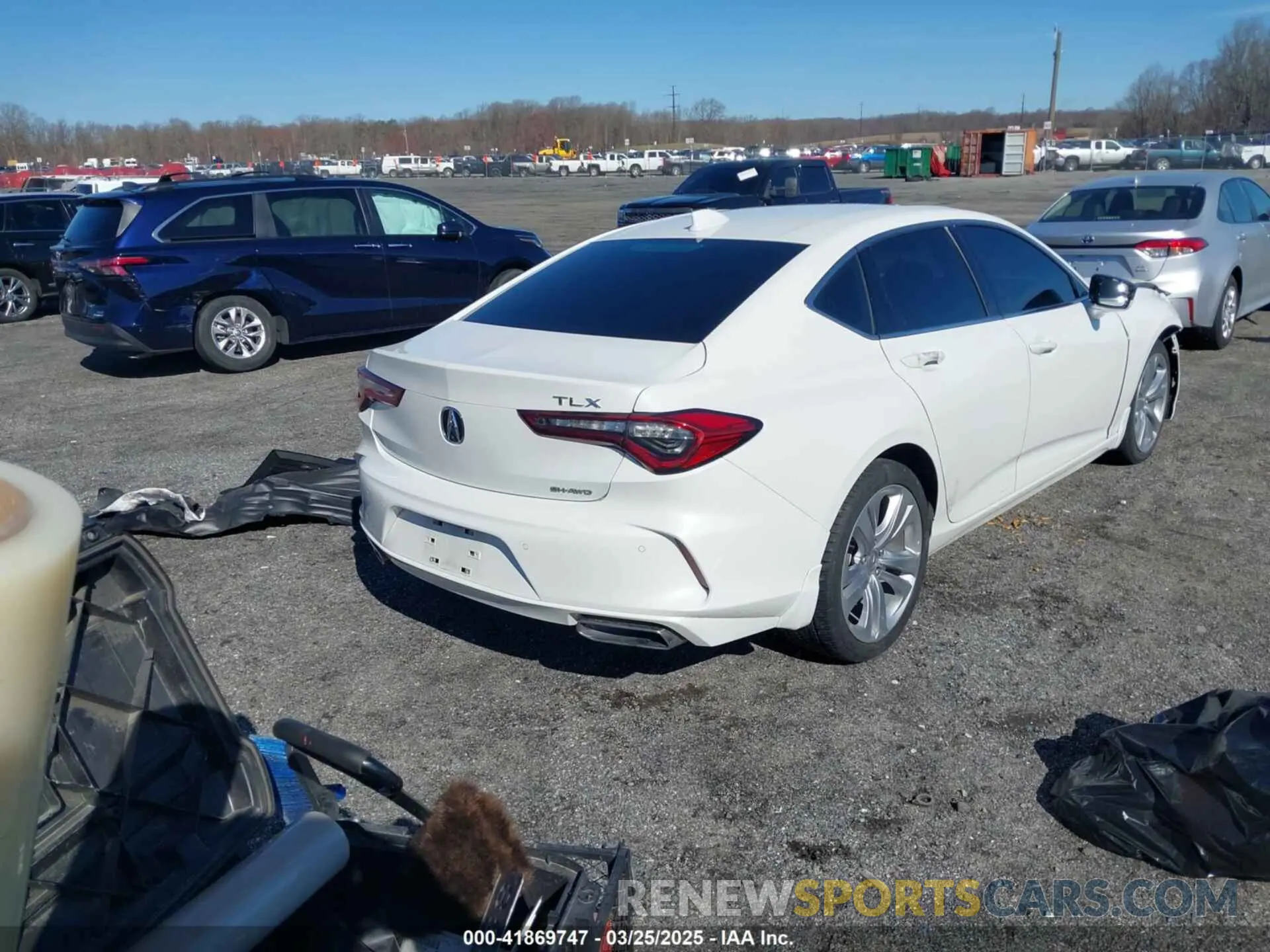 4 fotografías del automóvil dañado 19UUB6F41MA006805 ACURA TLX 2021