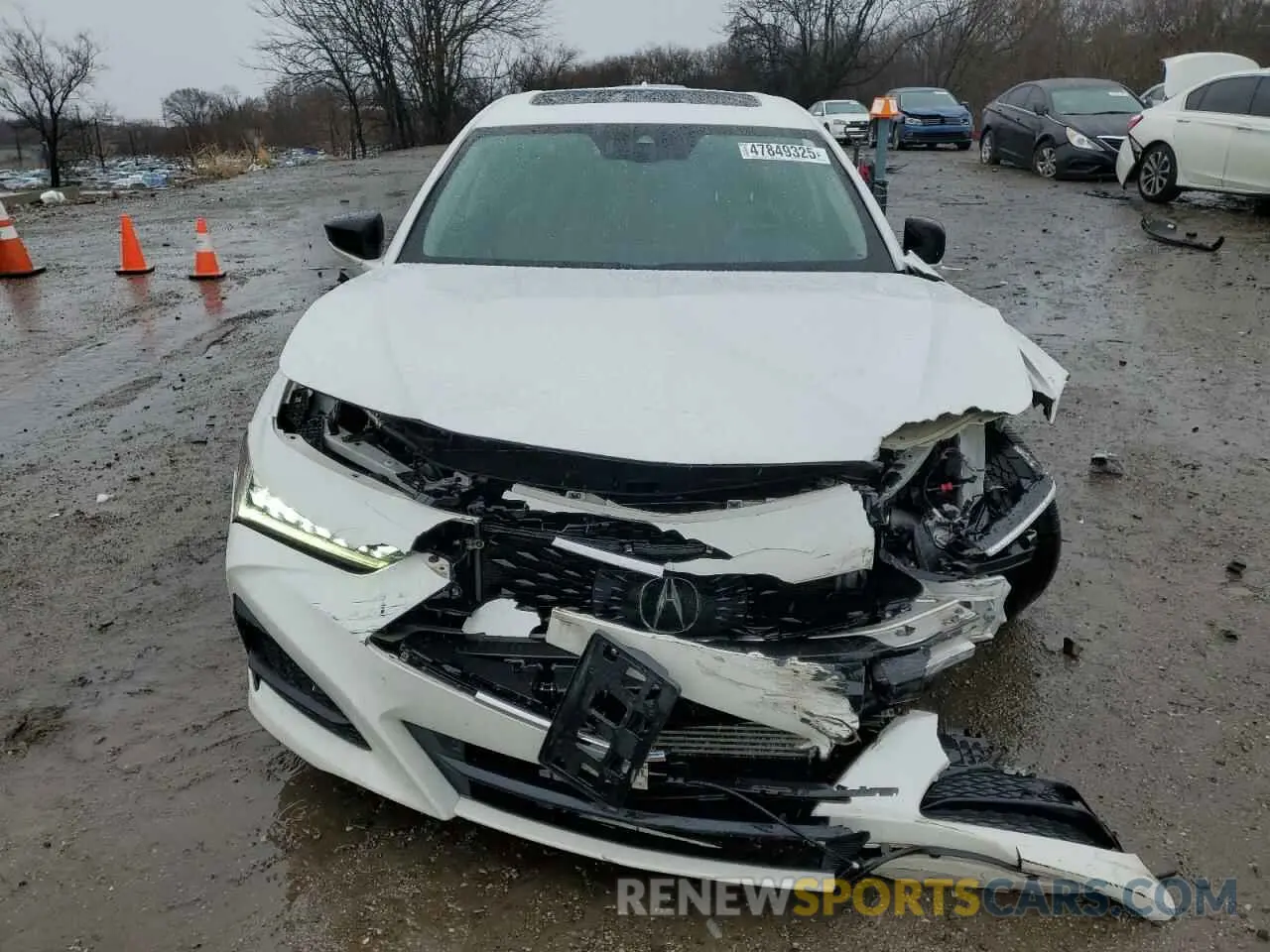 5 fotografías del automóvil dañado 19UUB6F4XMA008858 ACURA TLX 2021