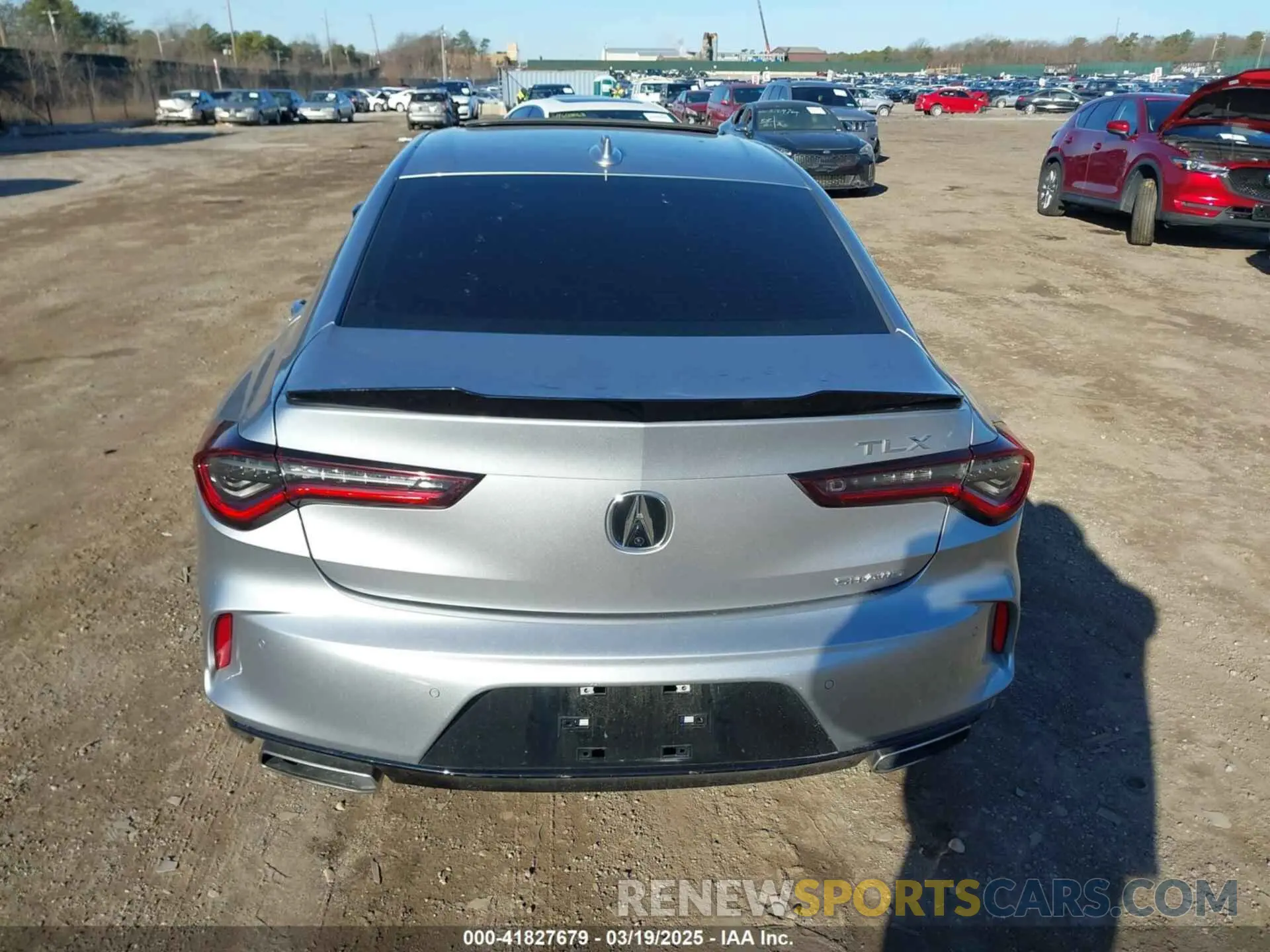 15 fotografías del automóvil dañado 19UUB6F51MA009292 ACURA TLX 2021