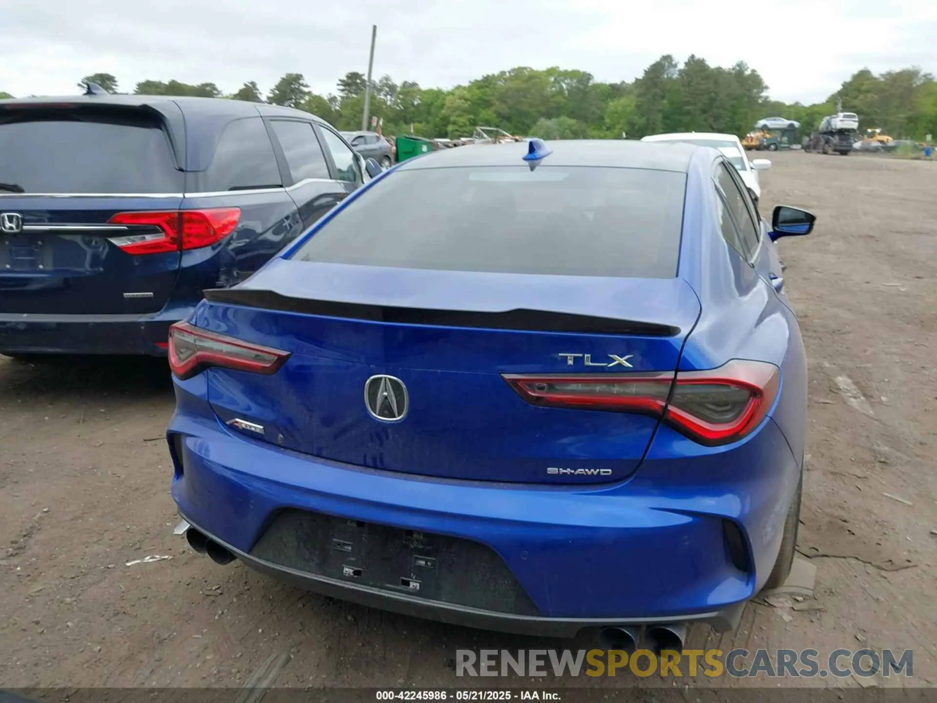 15 fotografías del automóvil dañado 19UUB6F58MA005983 ACURA TLX 2021