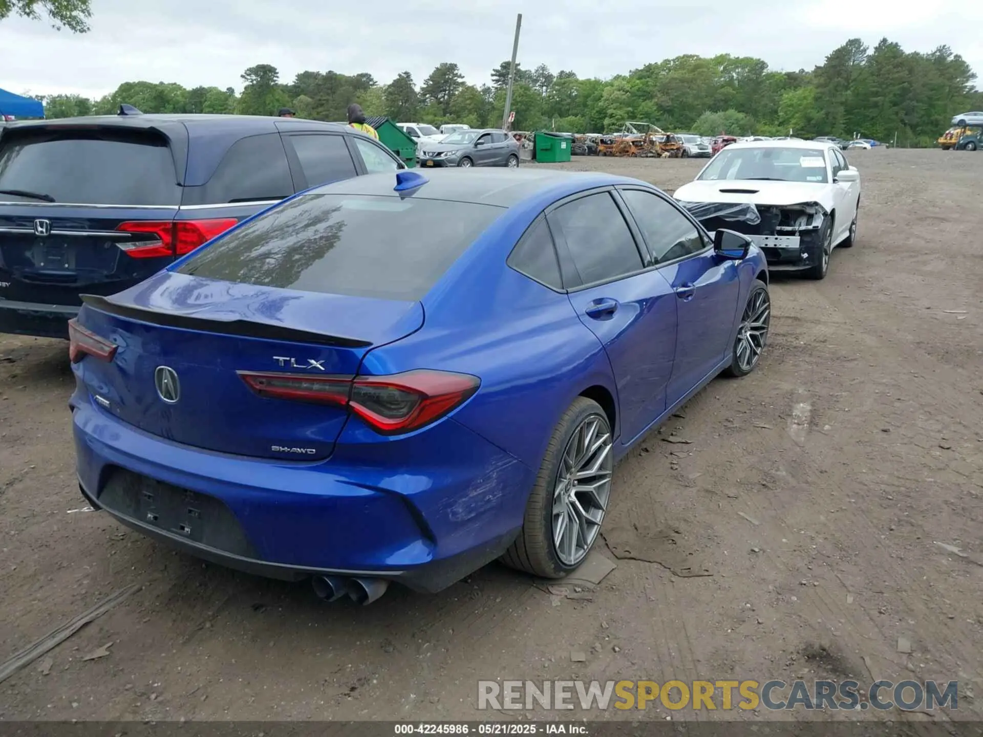 4 fotografías del automóvil dañado 19UUB6F58MA005983 ACURA TLX 2021