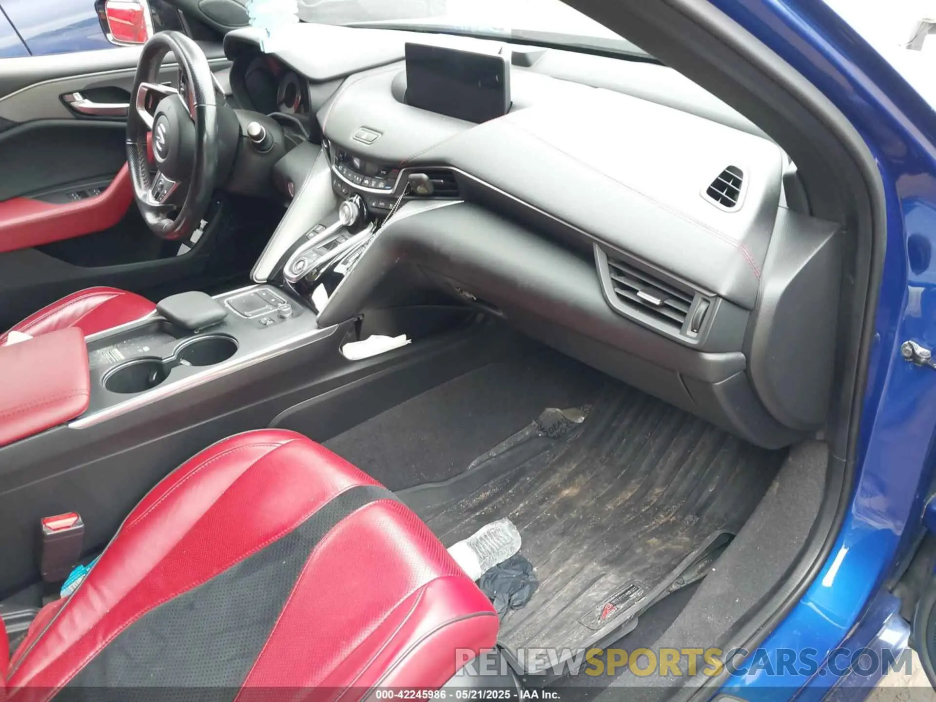 5 fotografías del automóvil dañado 19UUB6F58MA005983 ACURA TLX 2021