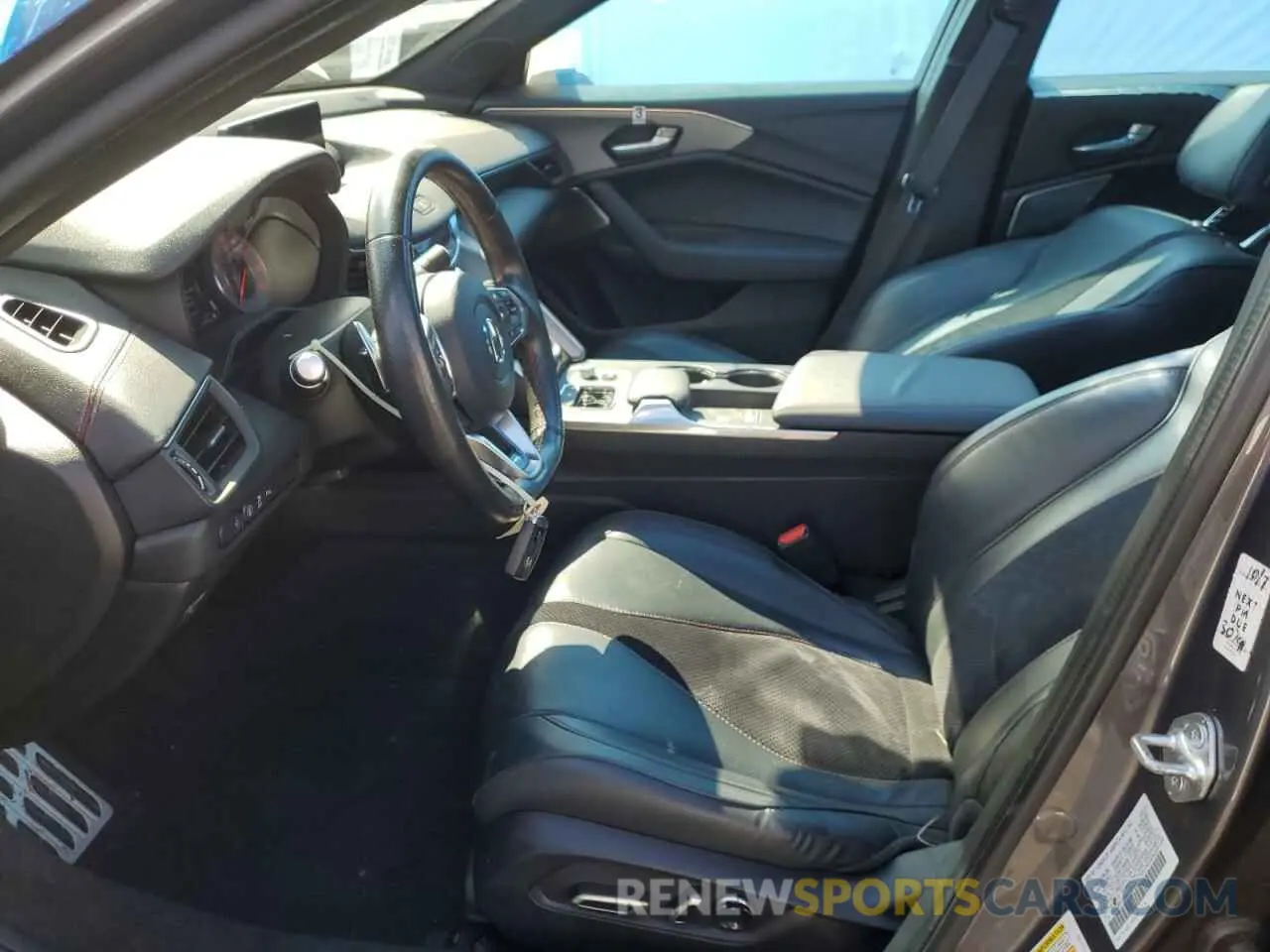 7 fotografías del automóvil dañado 19UUB6F58MA009824 ACURA TLX 2021