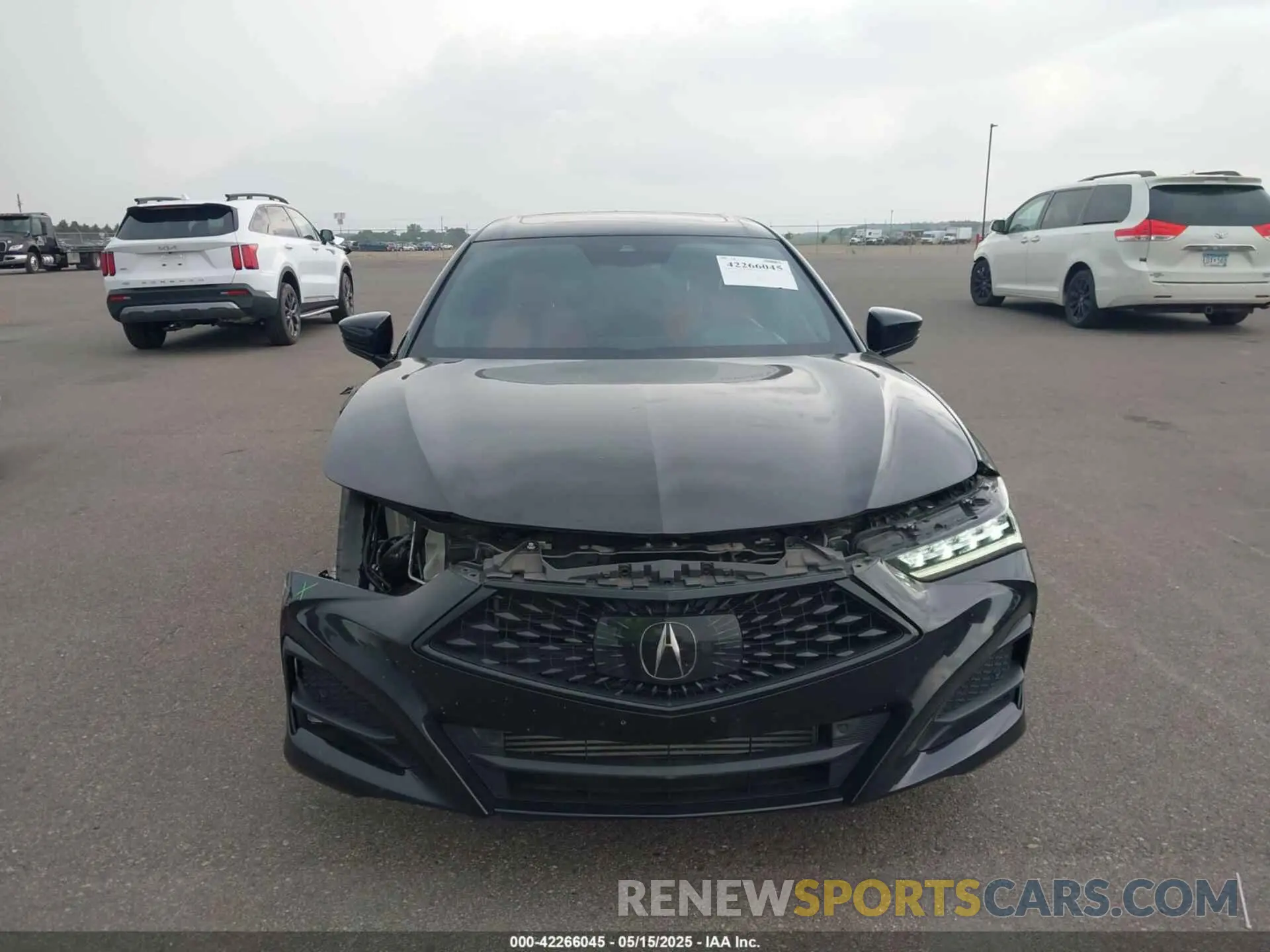 12 fotografías del automóvil dañado 19UUB6F58MA011427 ACURA TLX 2021