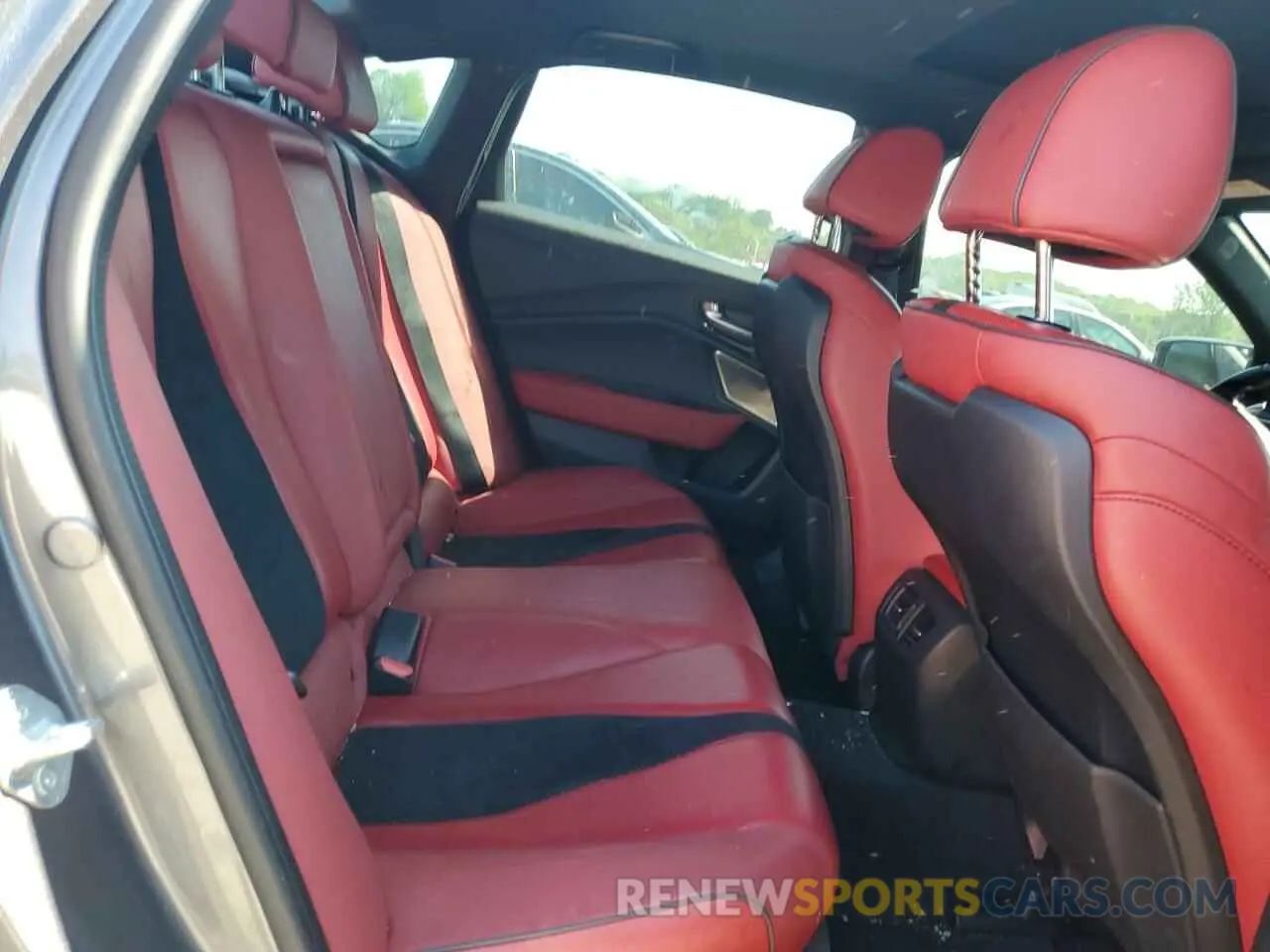 10 fotografías del automóvil dañado 19UUB7F09MA000379 ACURA TLX 2021