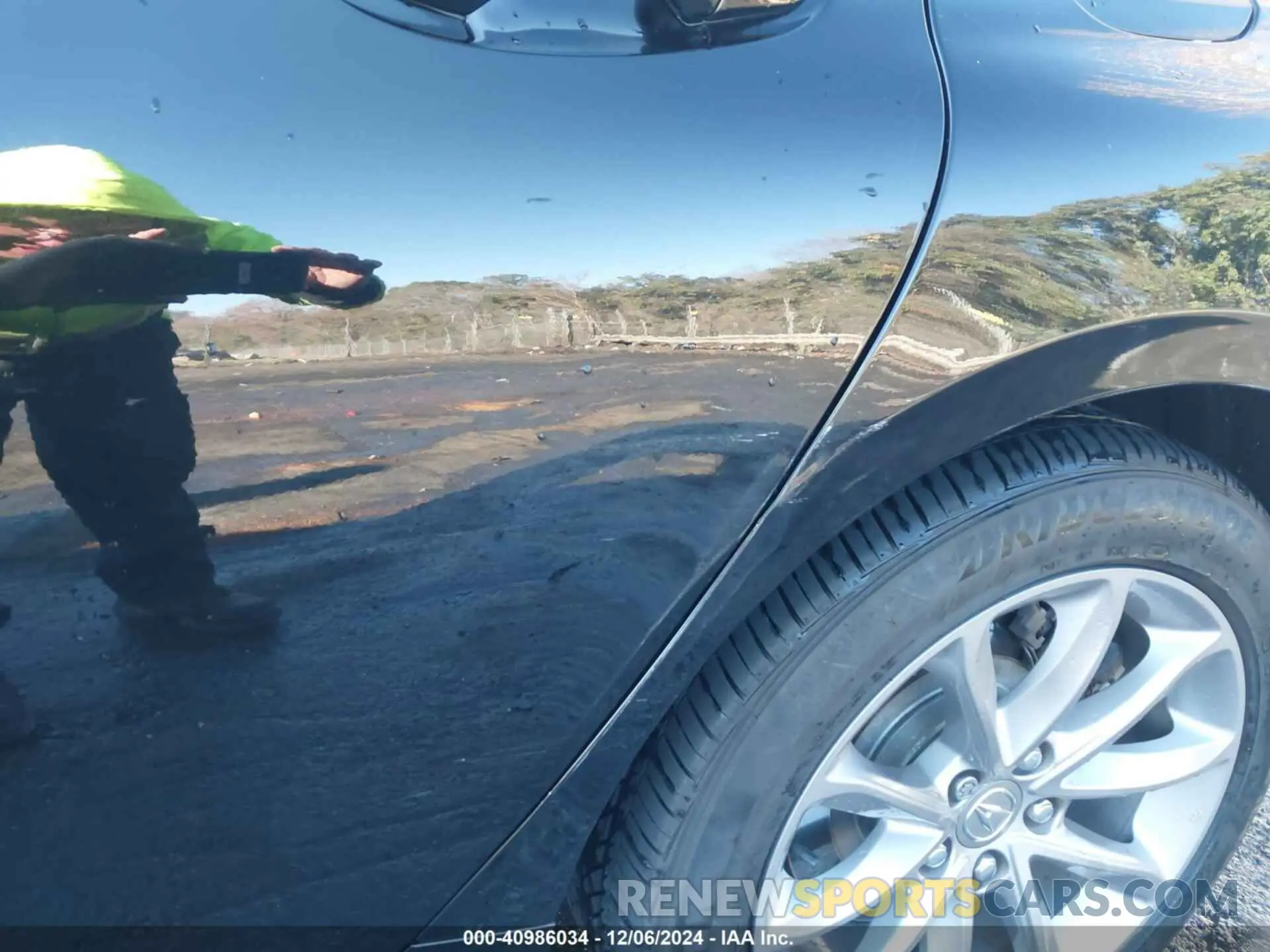 6 fotografías del automóvil dañado 19UUB6F33NA001694 ACURA TLX 2022