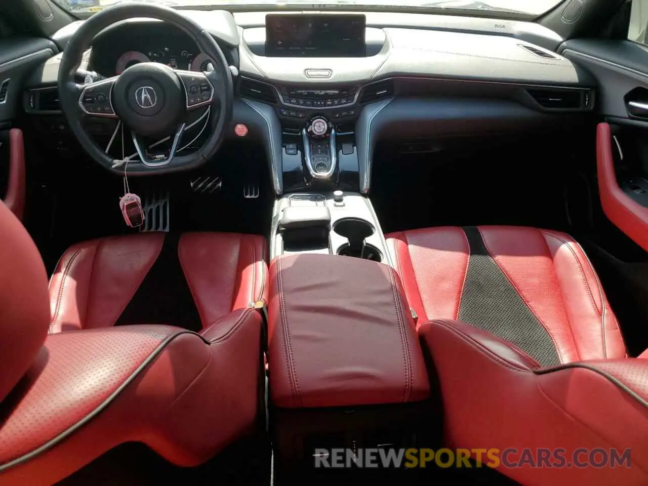 8 fotografías del automóvil dañado 19UUB6F59NA003788 ACURA TLX 2022