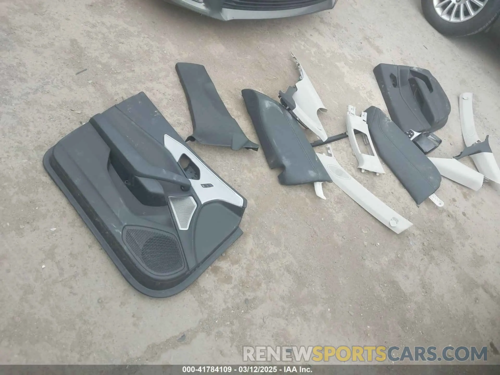 18 fotografías del automóvil dañado 19UUB5F41PA003031 ACURA TLX 2023