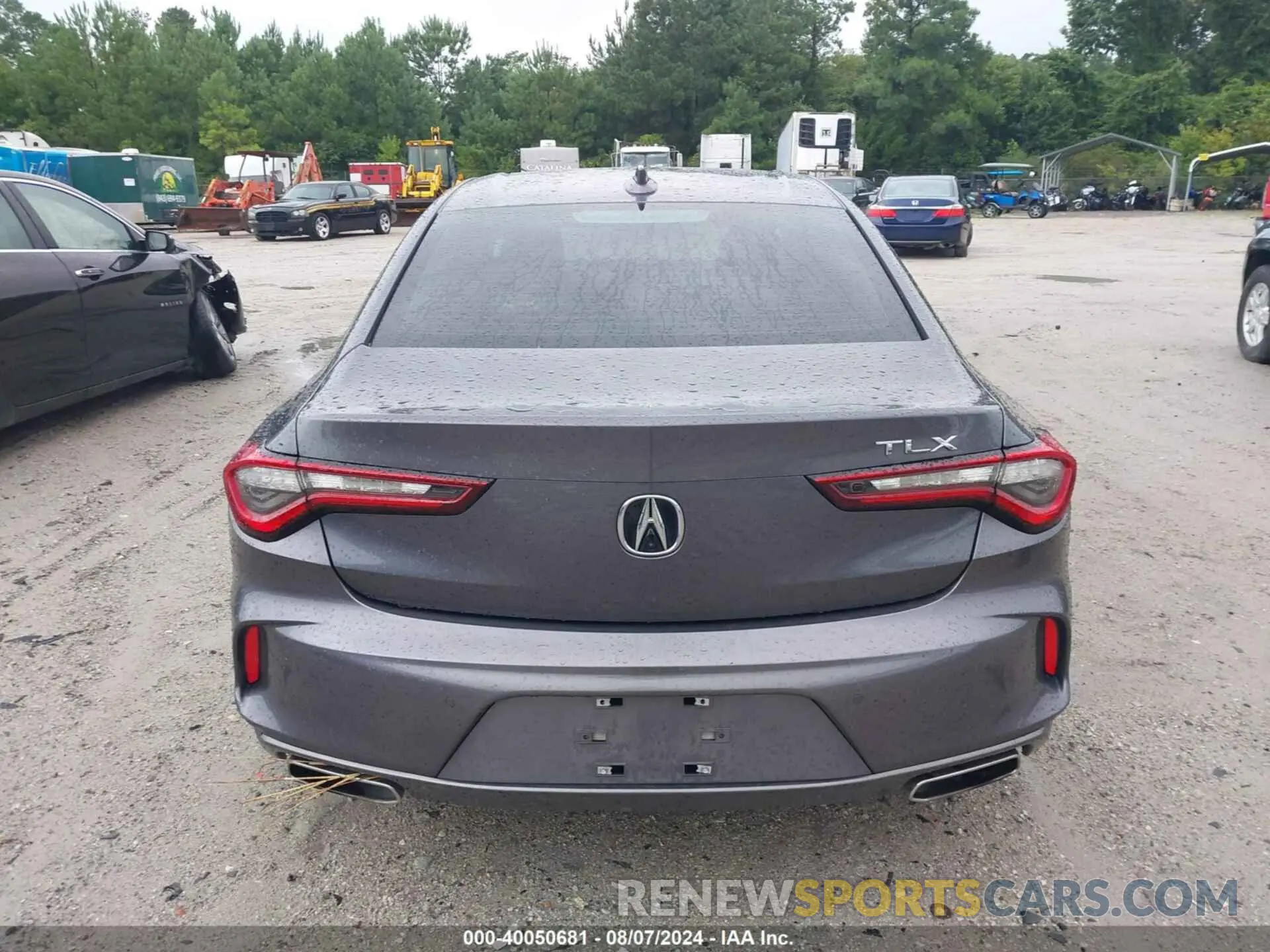 16 fotografías del automóvil dañado 19UUB5F47PA000358 ACURA TLX 2023