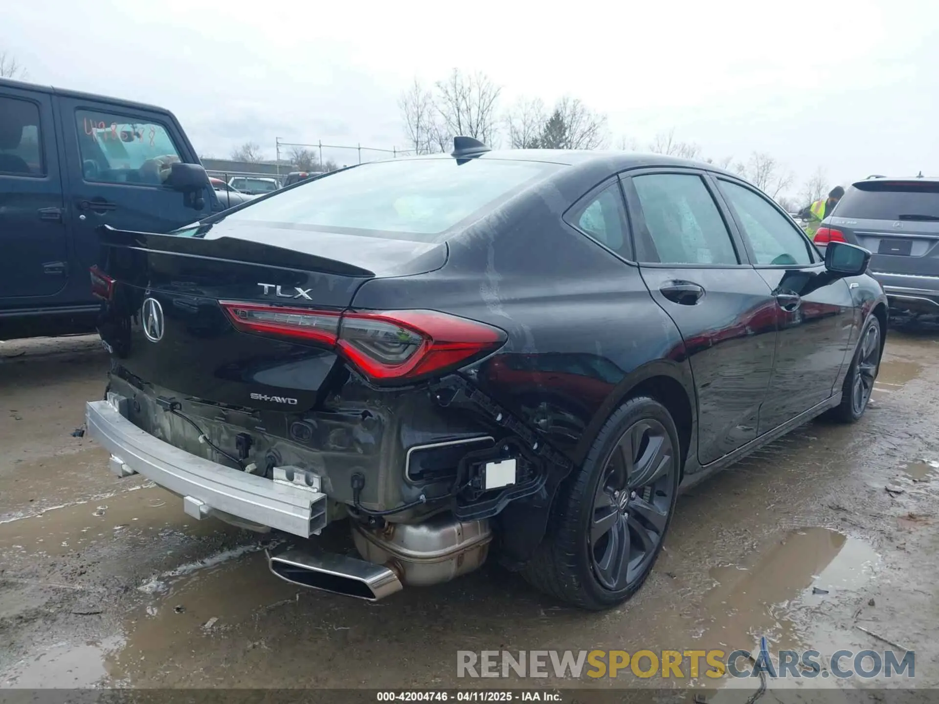 4 fotografías del automóvil dañado 19UUB6F51PA000192 ACURA TLX 2023