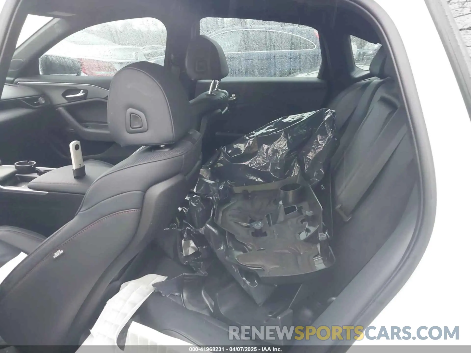 8 fotografías del automóvil dañado 19UUB6F52PA002372 ACURA TLX 2023