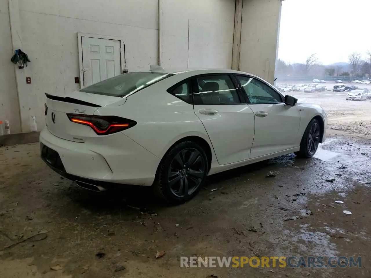 3 fotografías del automóvil dañado 19UUB6F53PA001621 ACURA TLX 2023