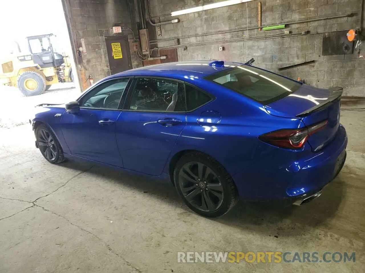 2 fotografías del automóvil dañado 19UUB6F55PA000373 ACURA TLX 2023