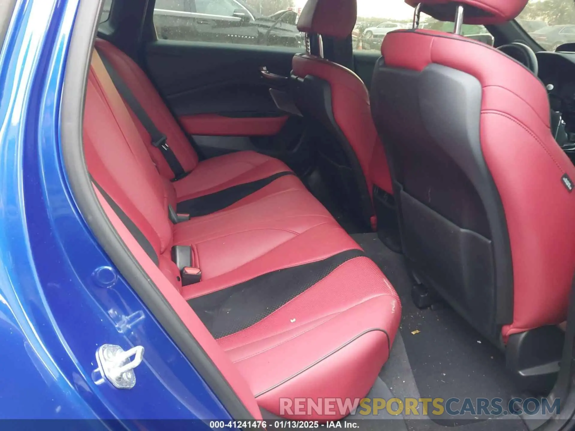 8 fotografías del automóvil dañado 19UUB6F58PA000934 ACURA TLX 2023