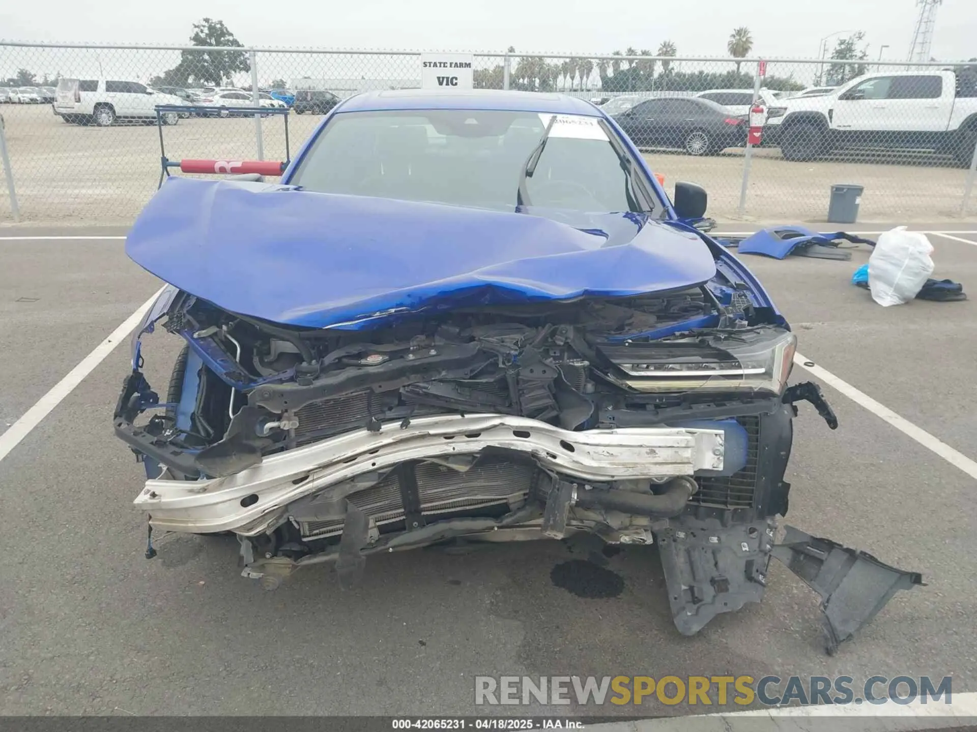 13 fotografías del automóvil dañado 19UUB6F58PA004255 ACURA TLX 2023