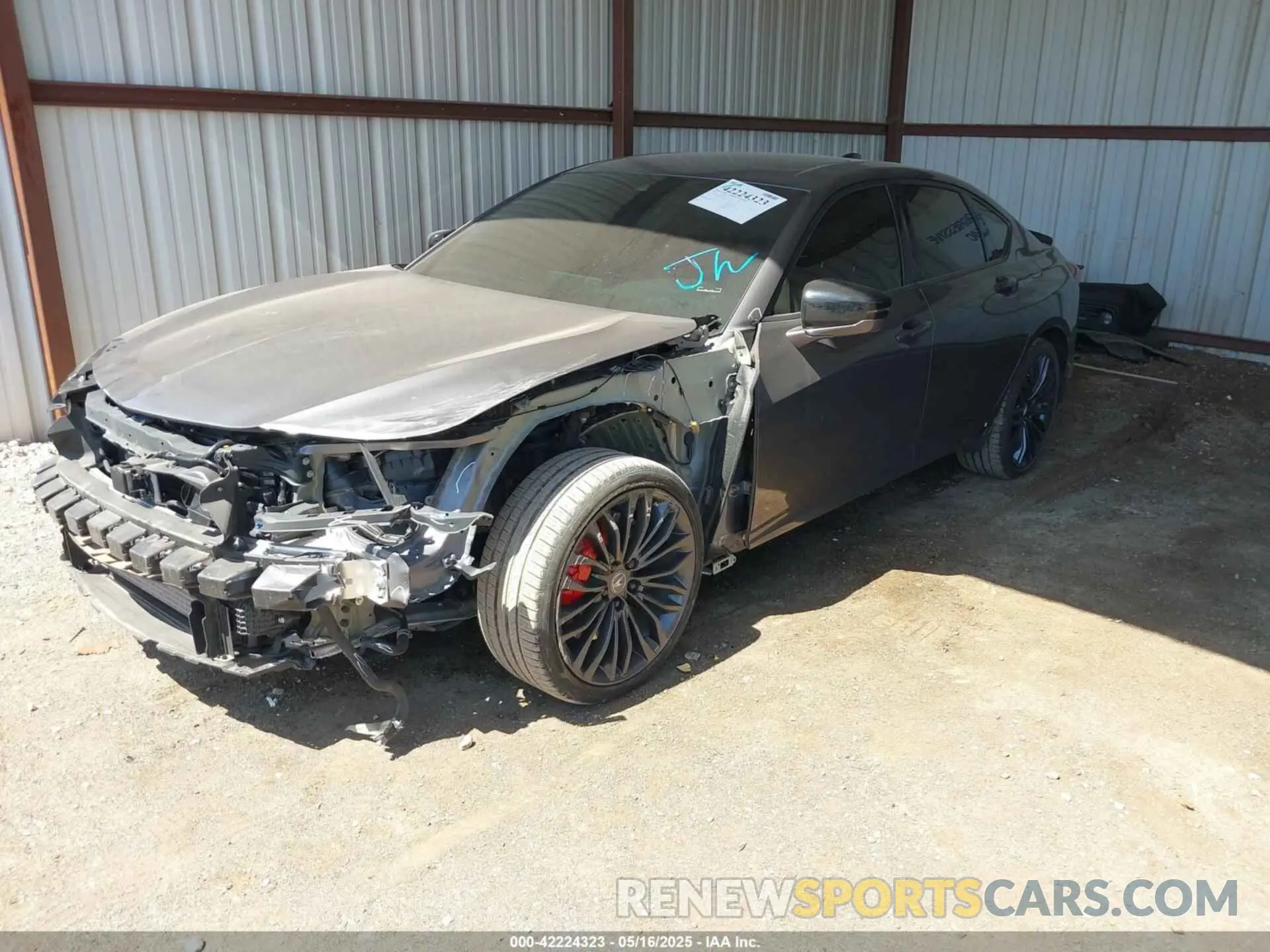 2 fotografías del automóvil dañado 19UUB7F01PA001899 ACURA TLX 2023