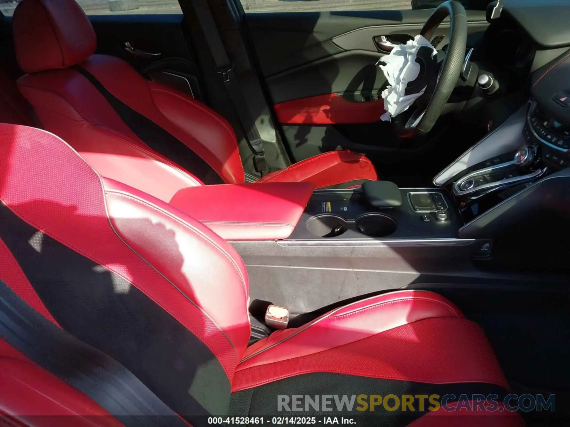 5 fotografías del automóvil dañado 19UUB7F06PA003020 ACURA TLX 2023