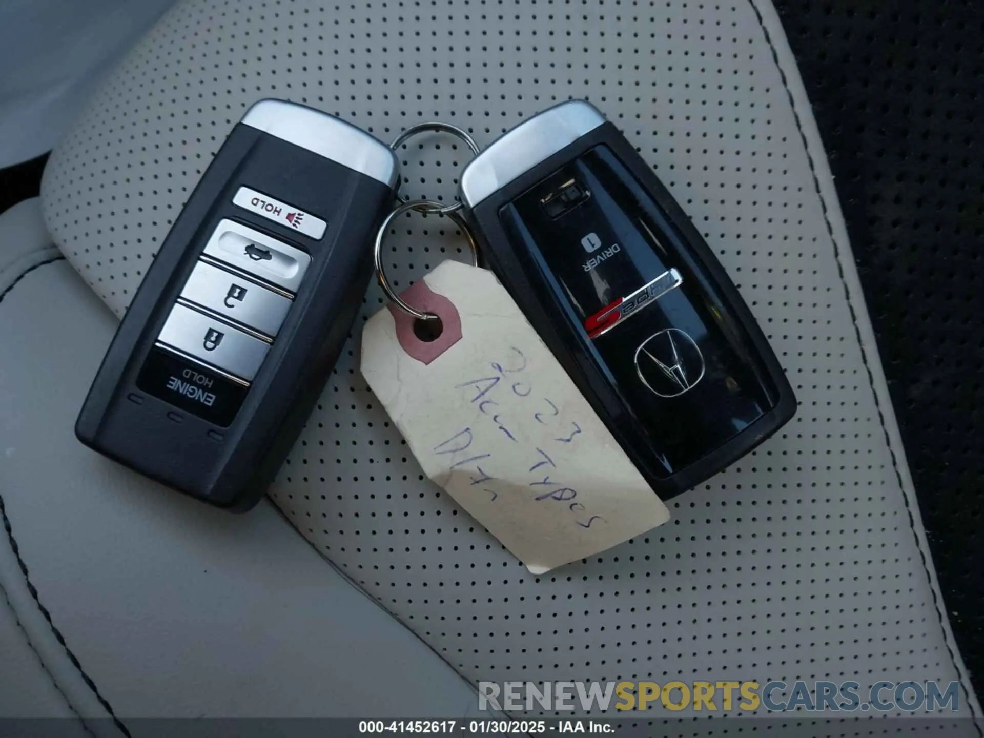 11 fotografías del automóvil dañado 19UUB7F91PA000279 ACURA TLX 2023