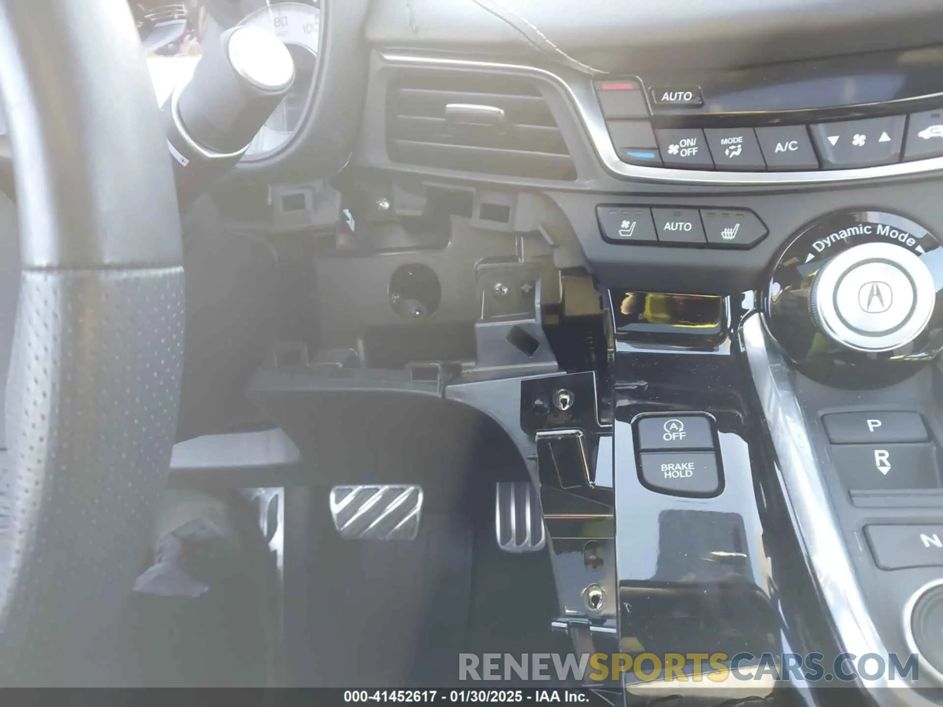 18 fotografías del automóvil dañado 19UUB7F91PA000279 ACURA TLX 2023