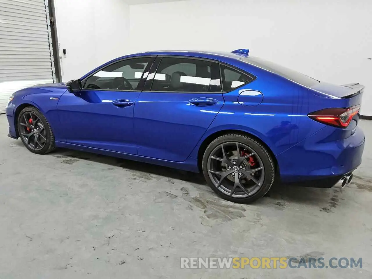 2 fotografías del automóvil dañado 19UUB7F92PA001439 ACURA TLX 2023