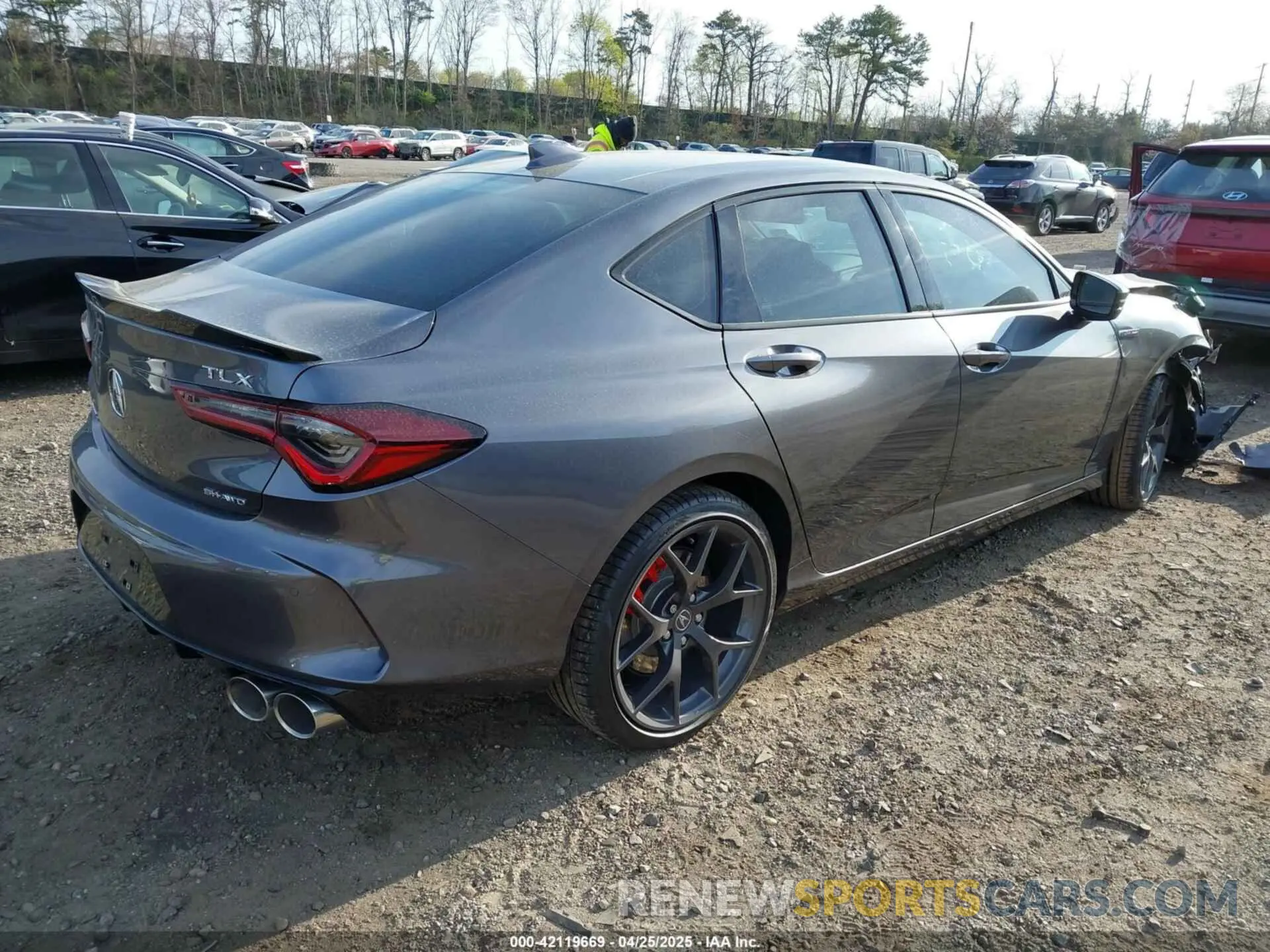 4 fotografías del automóvil dañado 19UUB7F95PA001368 ACURA TLX 2023