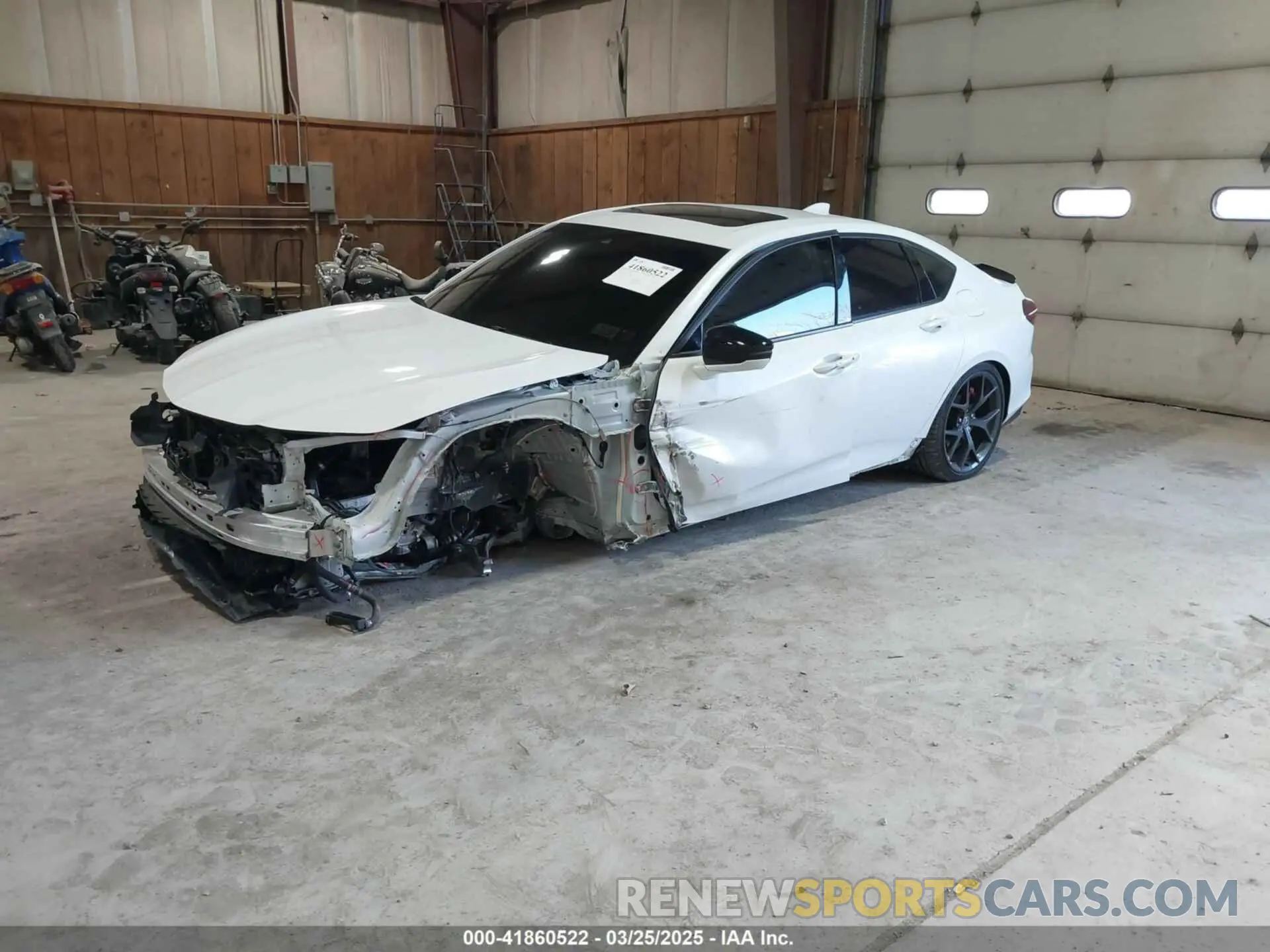 2 fotografías del automóvil dañado 19UUB7F95PA002147 ACURA TLX 2023
