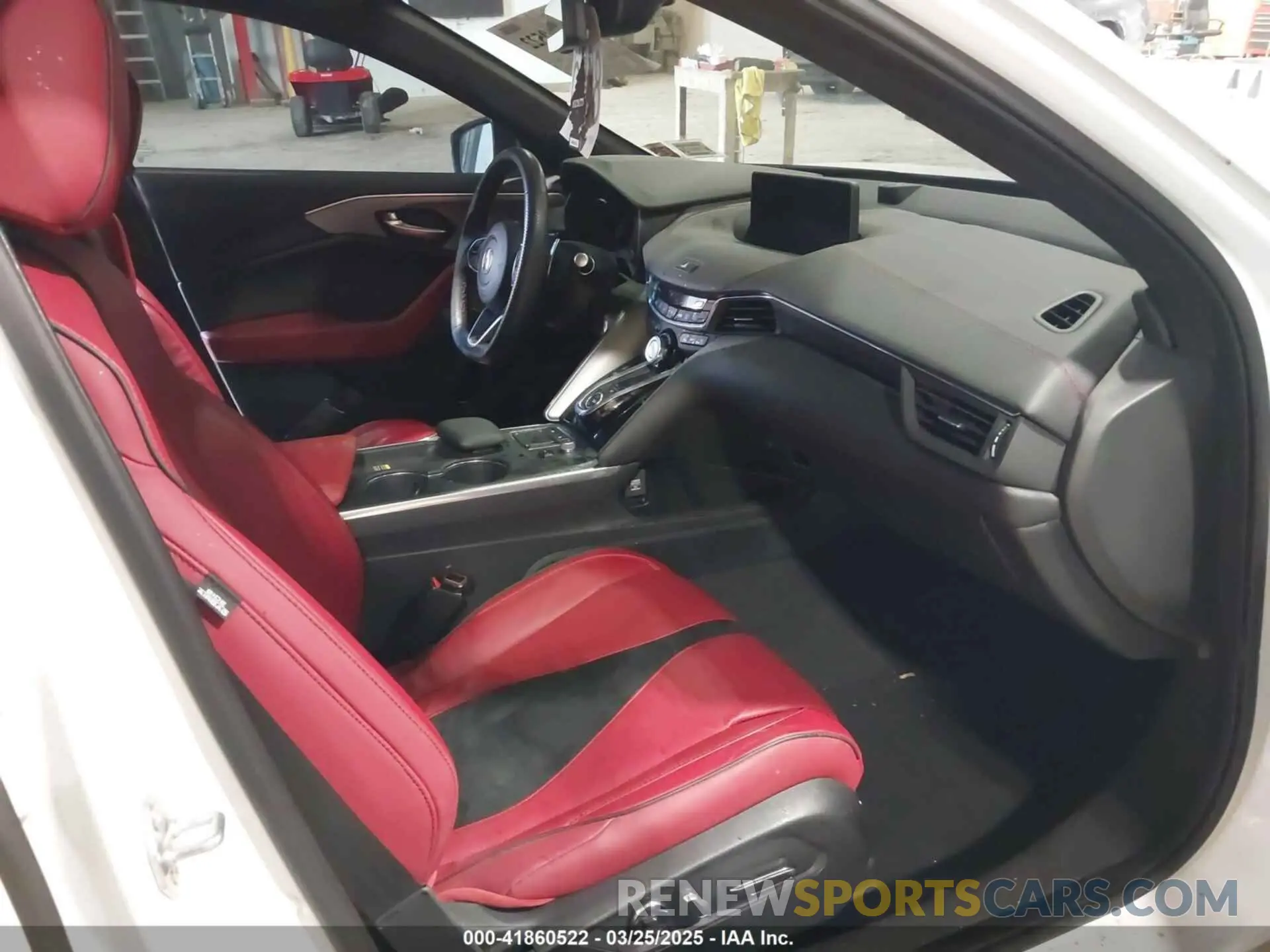 5 fotografías del automóvil dañado 19UUB7F95PA002147 ACURA TLX 2023