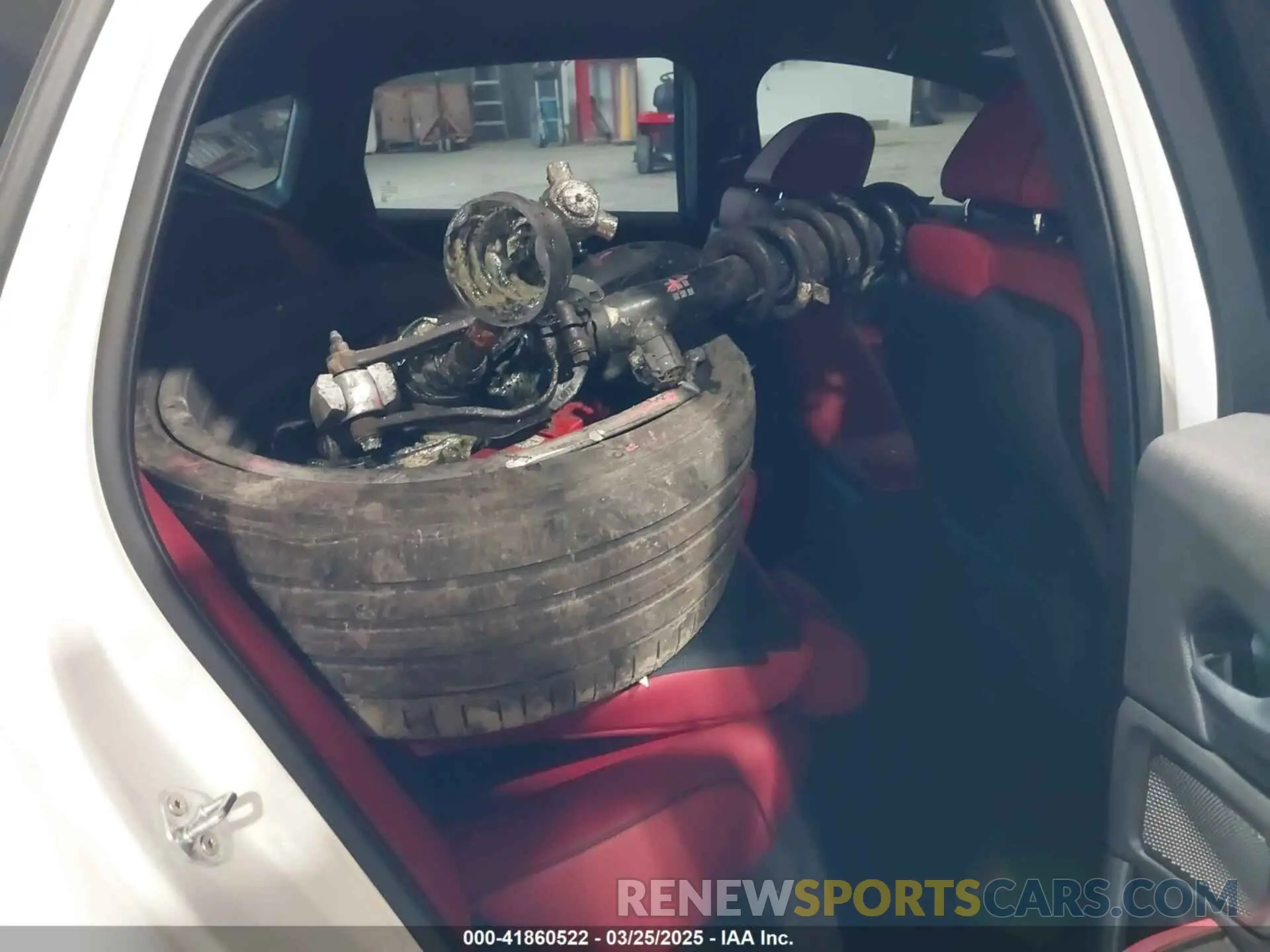 8 fotografías del automóvil dañado 19UUB7F95PA002147 ACURA TLX 2023