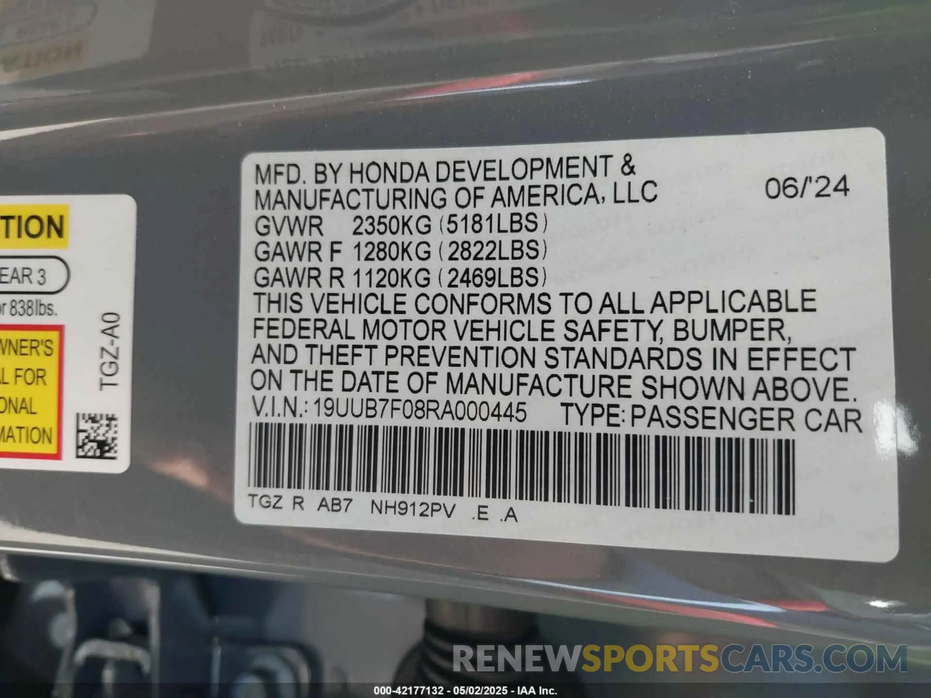 9 fotografías del automóvil dañado 19UUB7F08RA000445 ACURA TLX 2024