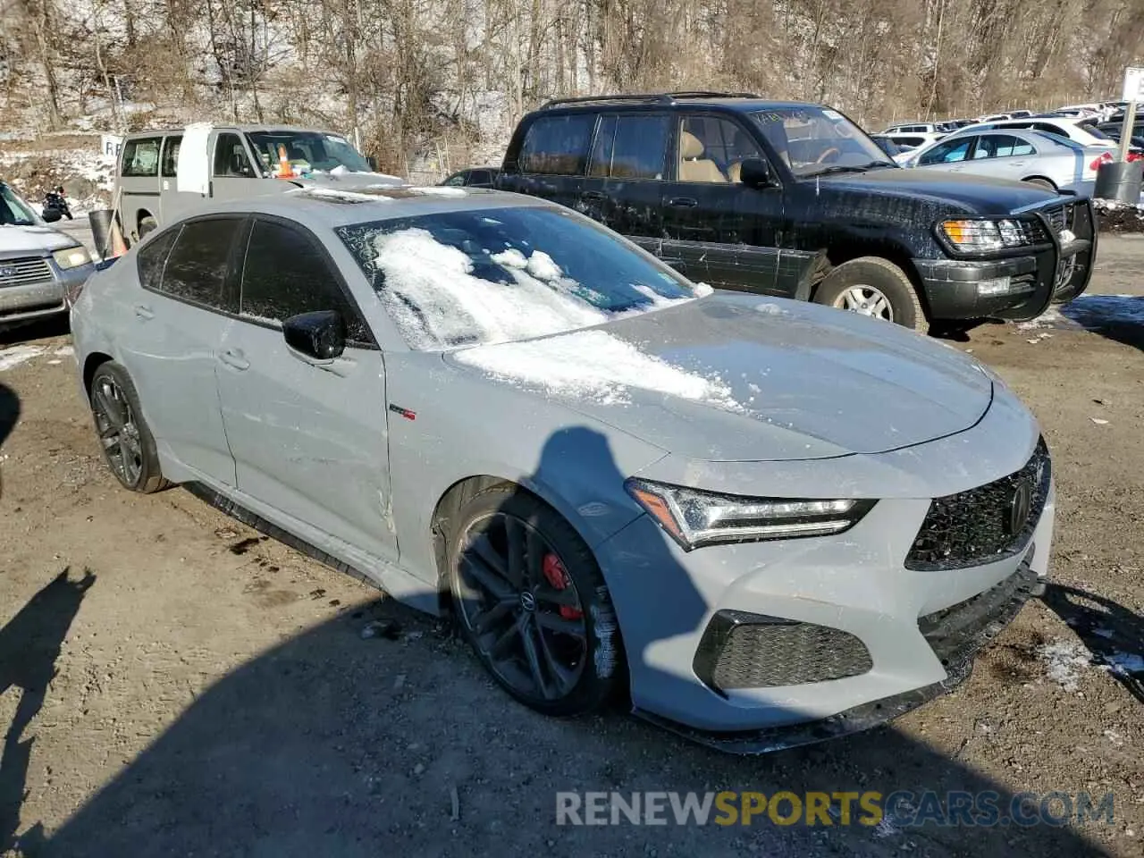 4 fotografías del automóvil dañado 19UUB7F0XRA000155 ACURA TLX 2024