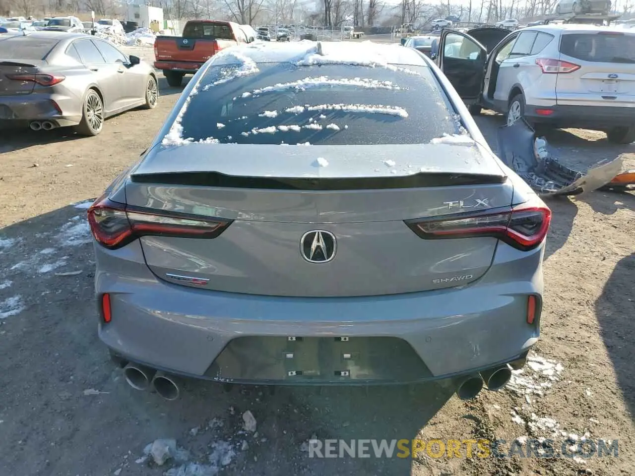 6 fotografías del automóvil dañado 19UUB7F0XRA000155 ACURA TLX 2024
