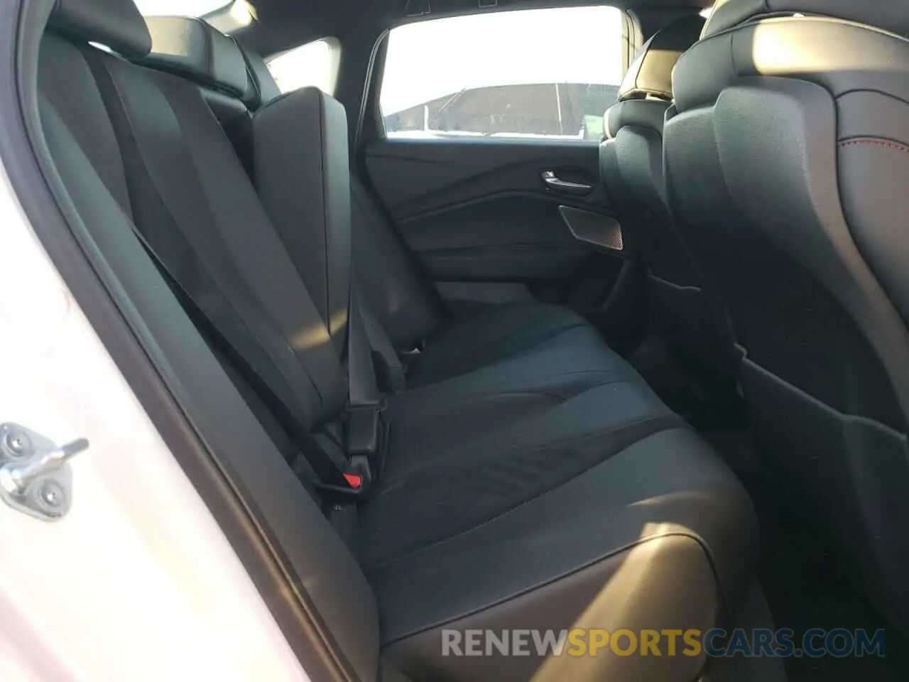 10 fotografías del automóvil dañado 19UUB6F54SA000910 ACURA TLX 2025