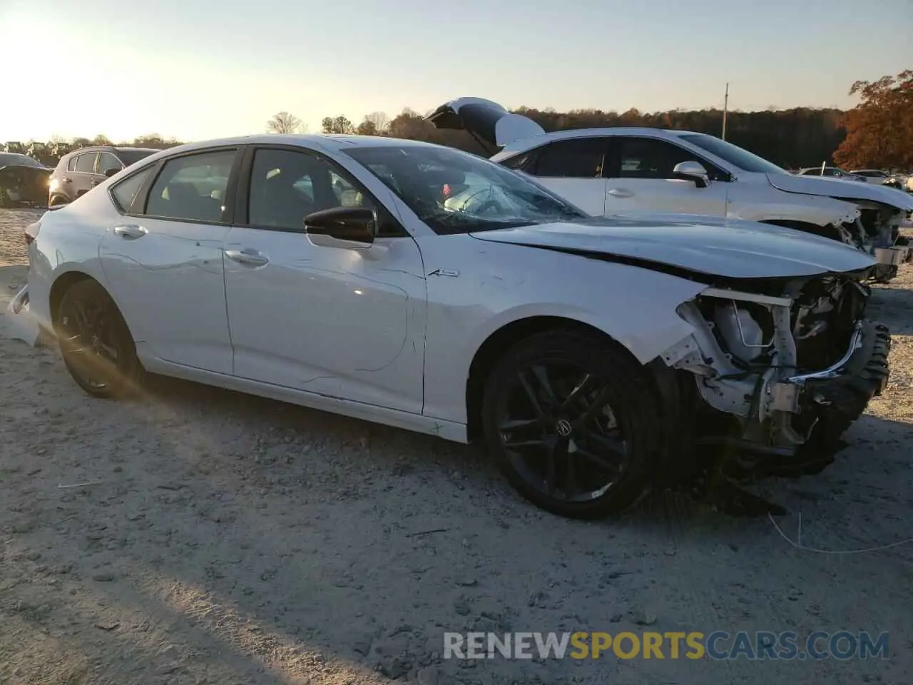 4 fotografías del automóvil dañado 19UUB6F54SA000910 ACURA TLX 2025