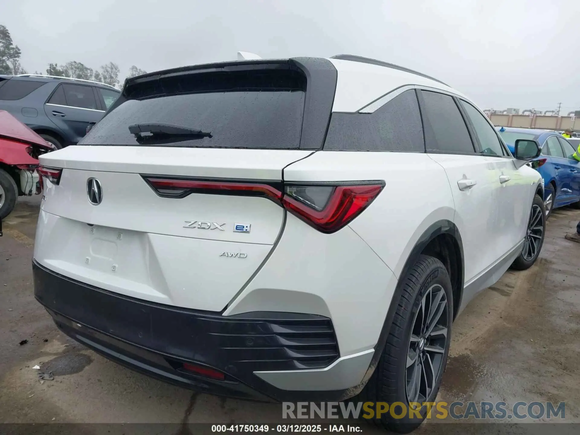 4 fotografías del automóvil dañado 4W5KHNRL2RZ508574 ACURA ZDX 2024