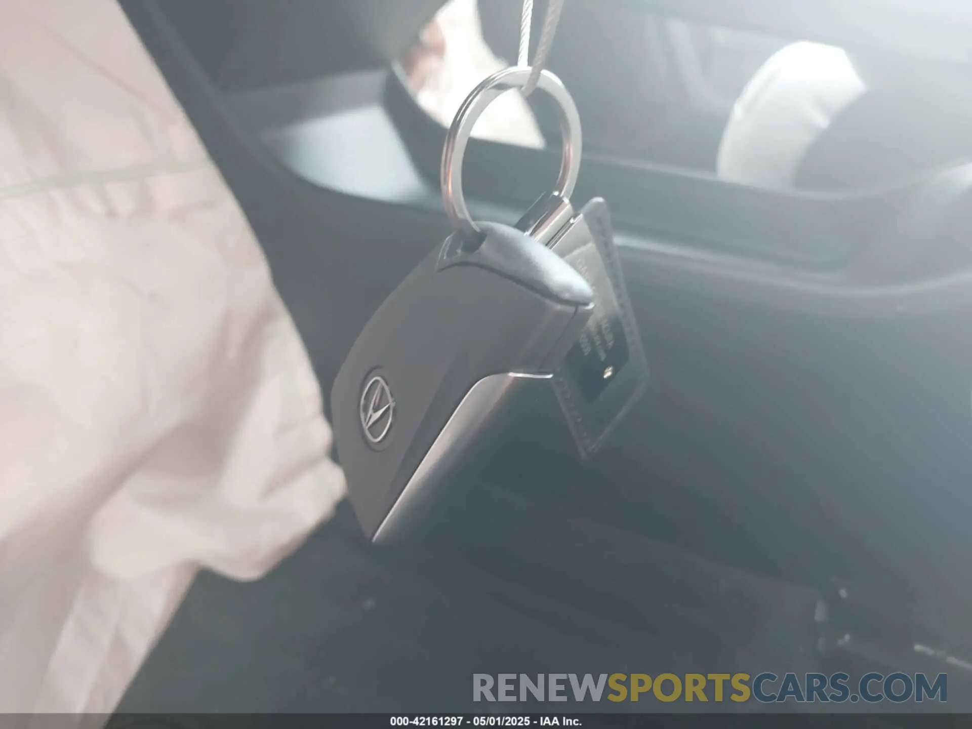 11 fotografías del automóvil dañado 4W5KHNRL8RZ515576 ACURA ZDX 2024