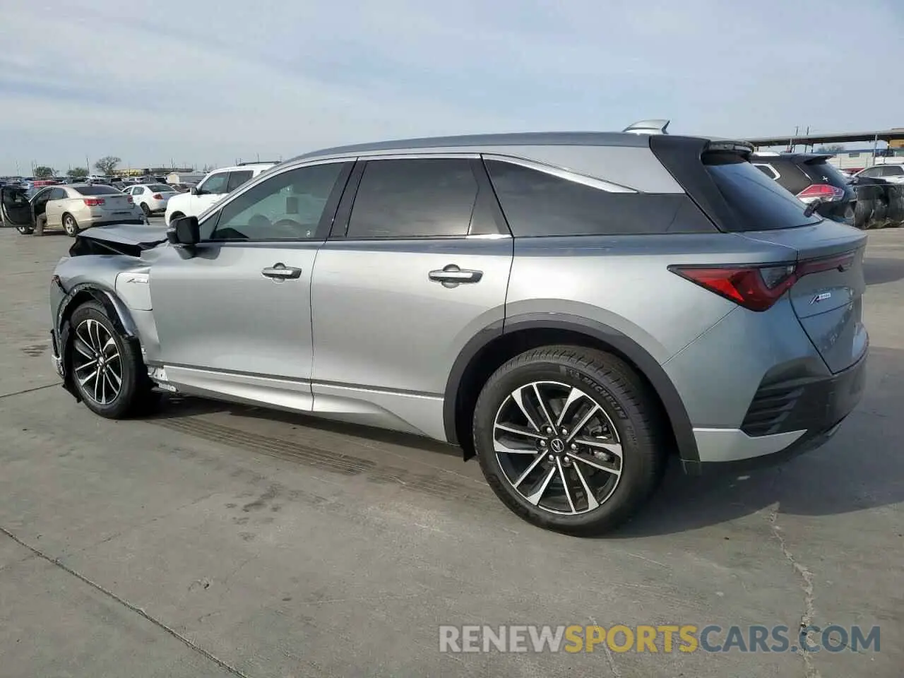 2 fotografías del automóvil dañado 4W5KHMRK5RZ518615 ACURA ZDX A-SPEC 2024