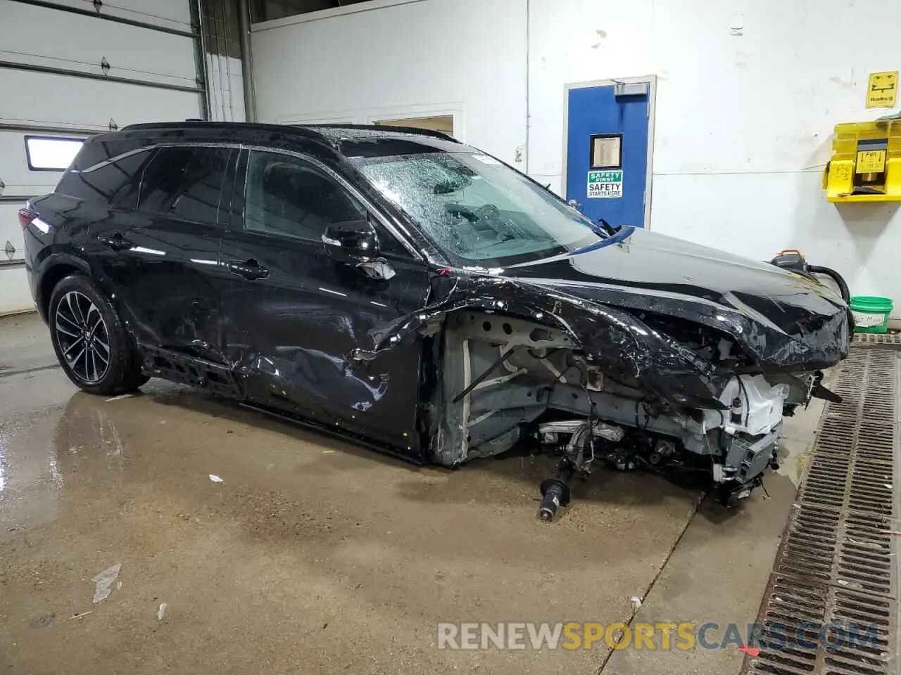 4 fotografías del automóvil dañado 4W5KHNRL9RZ501475 ACURA ZDX A-SPEC 2024
