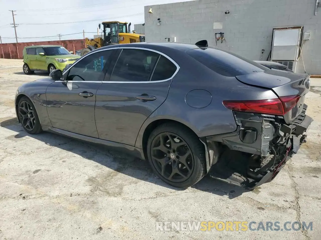 2 fotografías del automóvil dañado ZARFAMAN2K7621300 ALFA ROMEO GIULIA 2019