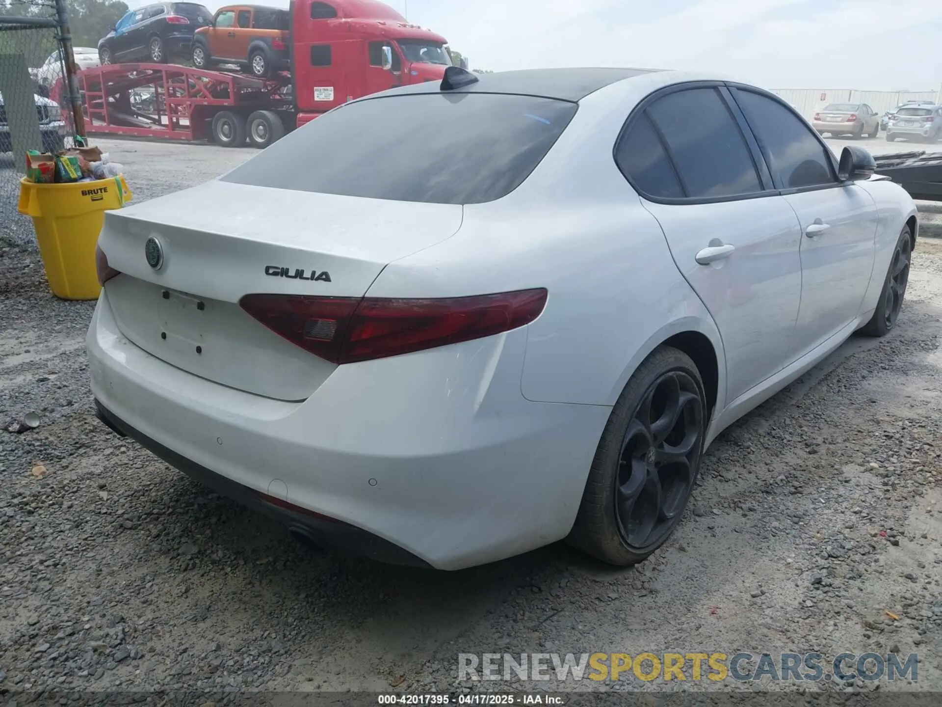 4 fotografías del automóvil dañado ZARFAMAN3K7622360 ALFA ROMEO GIULIA 2019