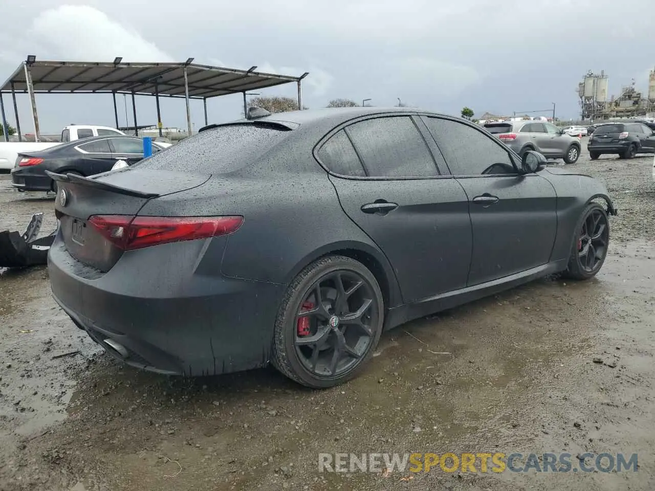 3 fotografías del automóvil dañado ZARFAMAN4K7606393 ALFA ROMEO GIULIA 2019