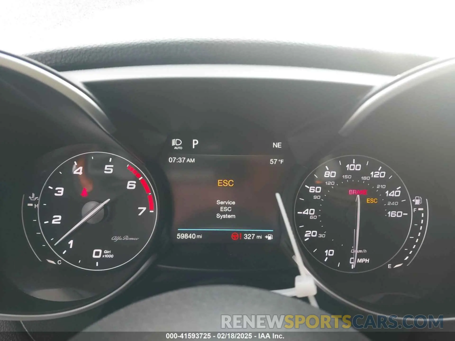 7 fotografías del automóvil dañado ZARFAMAN4K7610914 ALFA ROMEO GIULIA 2019