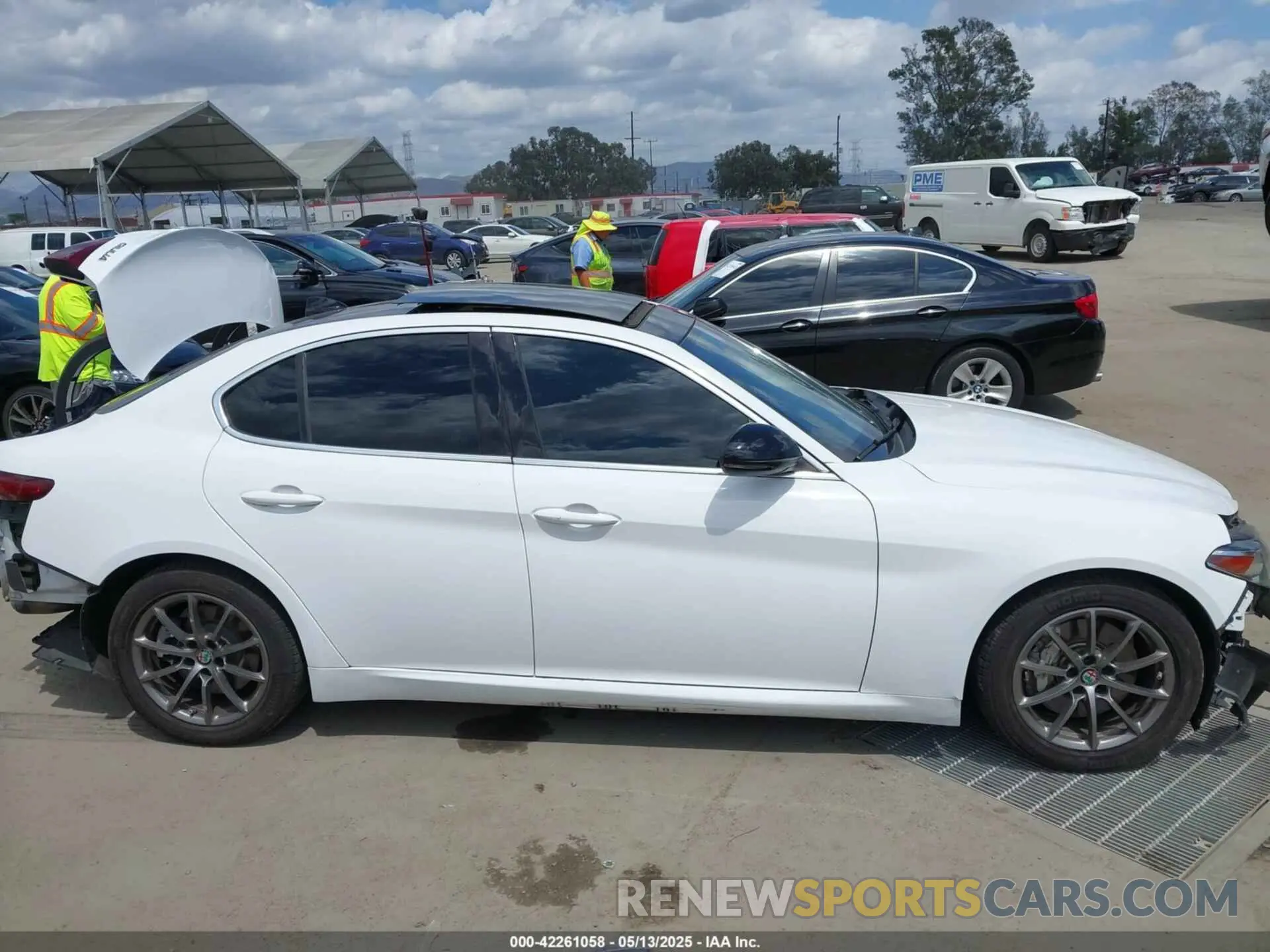 14 fotografías del automóvil dañado ZARFAMAN5K7612770 ALFA ROMEO GIULIA 2019
