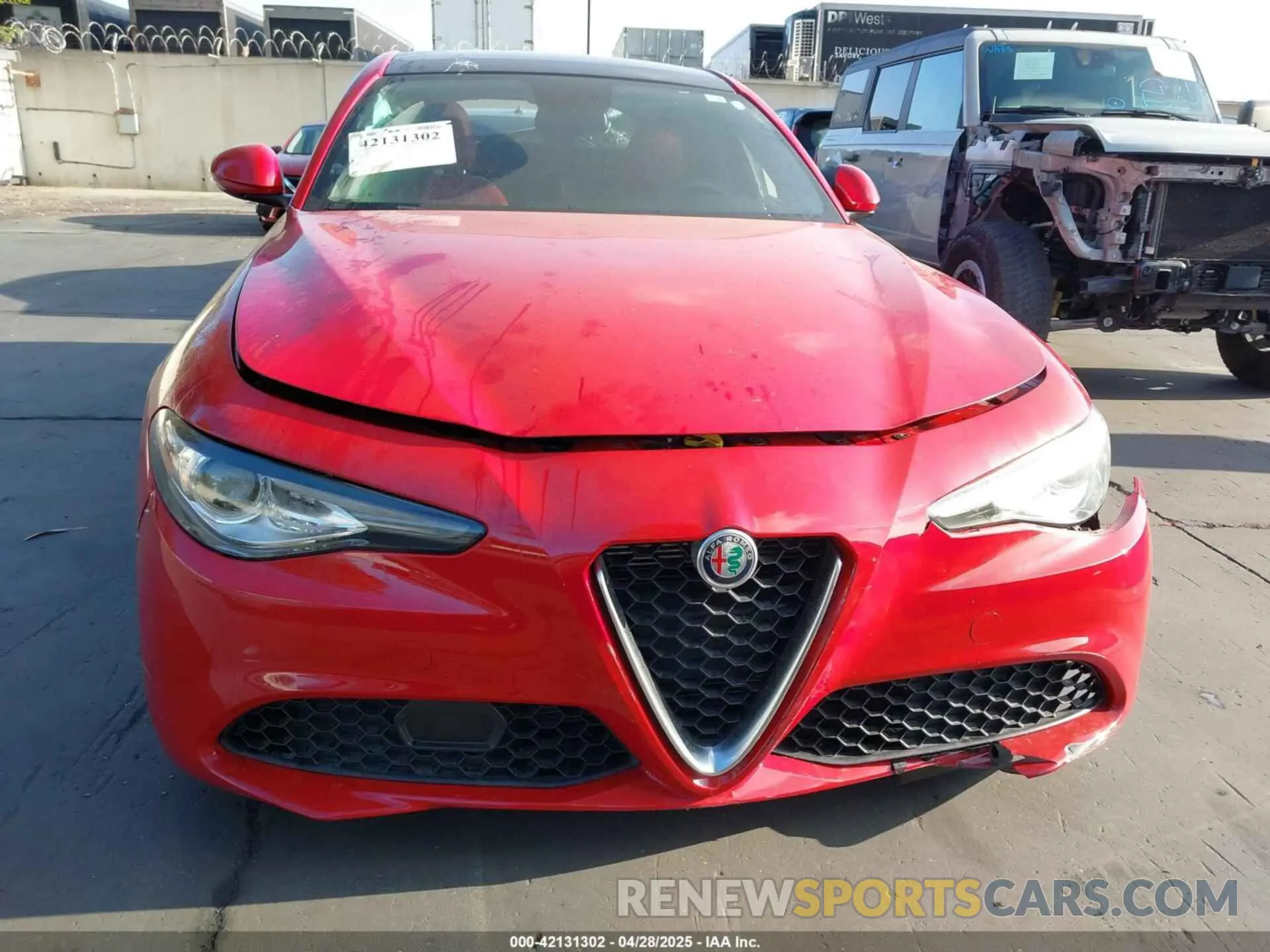 13 fotografías del automóvil dañado ZARFAMAN8K7621009 ALFA ROMEO GIULIA 2019