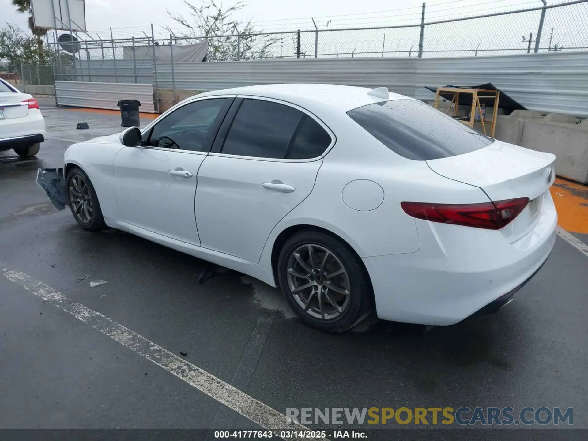 3 fotografías del automóvil dañado ZARFAMANXK7600498 ALFA ROMEO GIULIA 2019