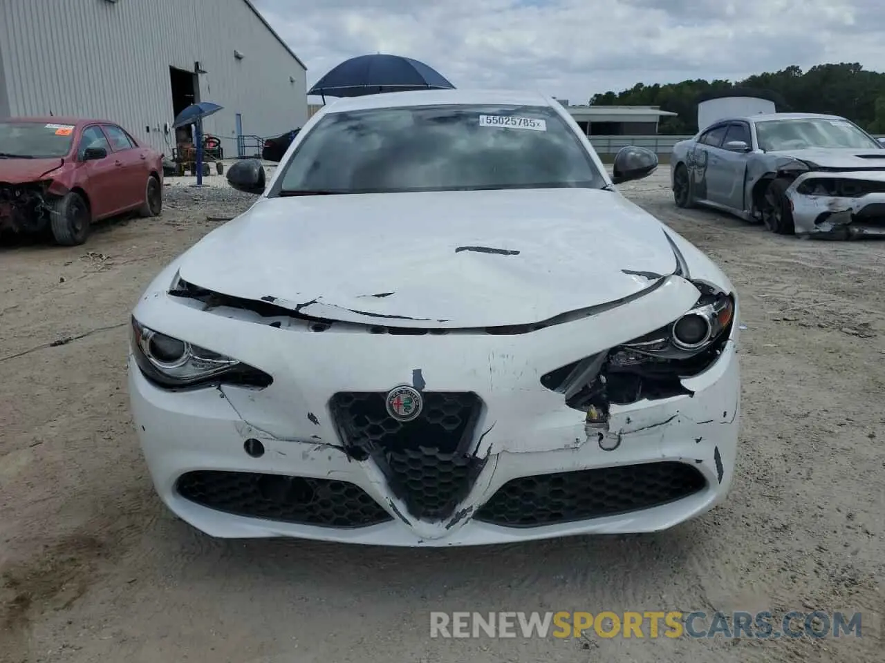 5 fotografías del automóvil dañado ZARFAMANXK7600999 ALFA ROMEO GIULIA 2019