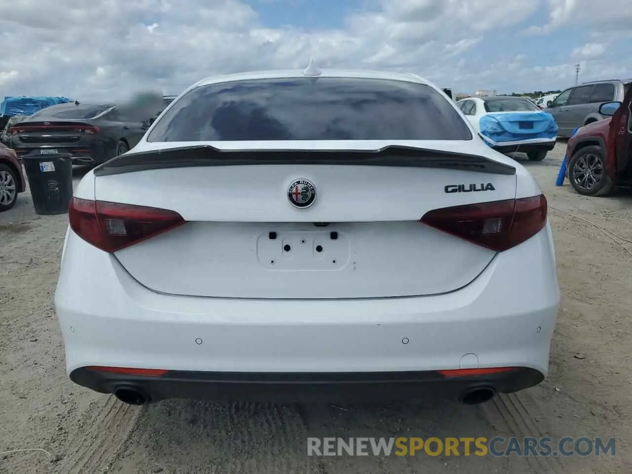 6 fotografías del automóvil dañado ZARFAMANXK7600999 ALFA ROMEO GIULIA 2019